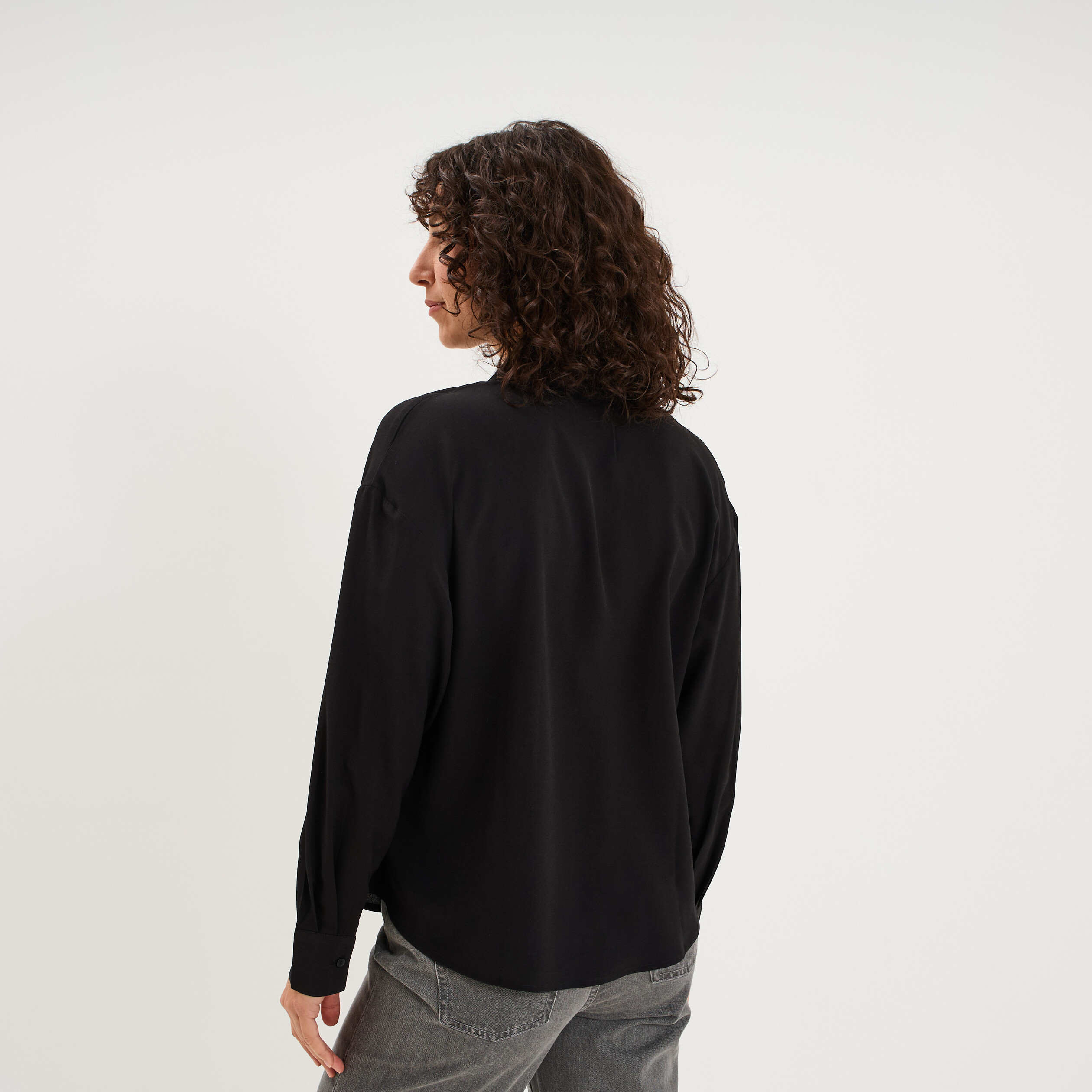Chemise fluide manches longues noir femme