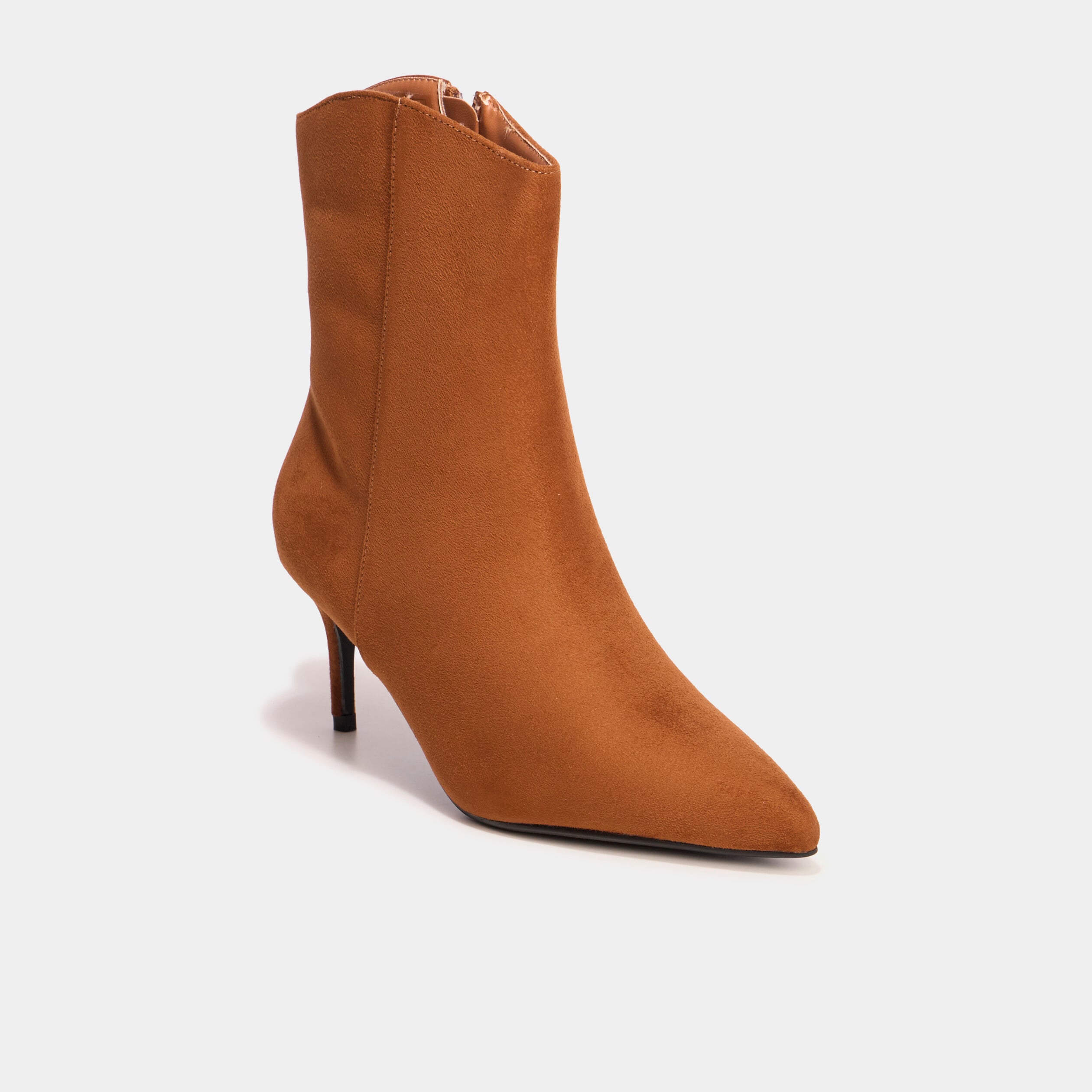 Boots &agrave; talons aiguilles marron femme