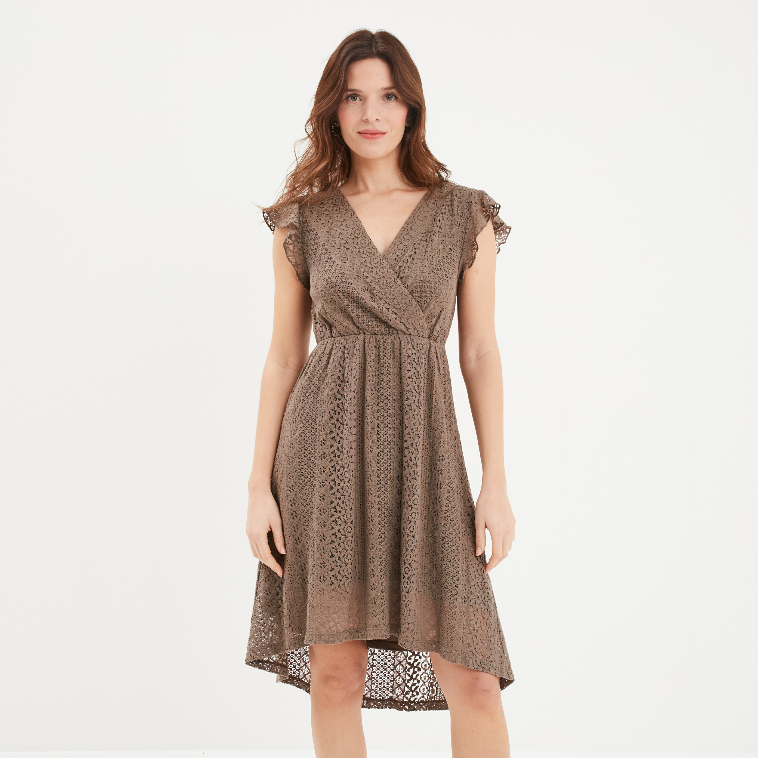 Robe longueur genou dentelle &eacute;vas&eacute;e marron fonc&eacute; femme