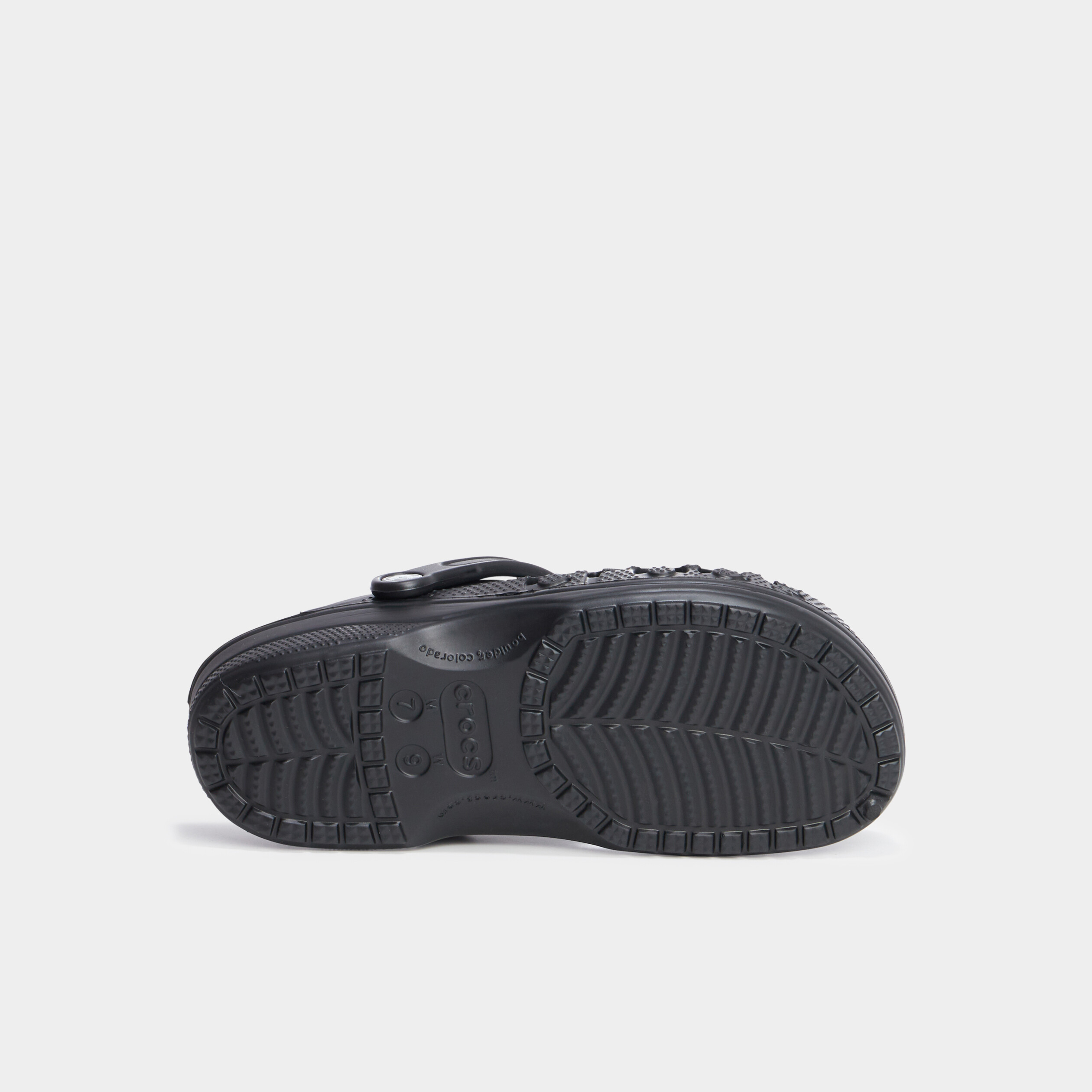La halle aux chaussures crocs sales
