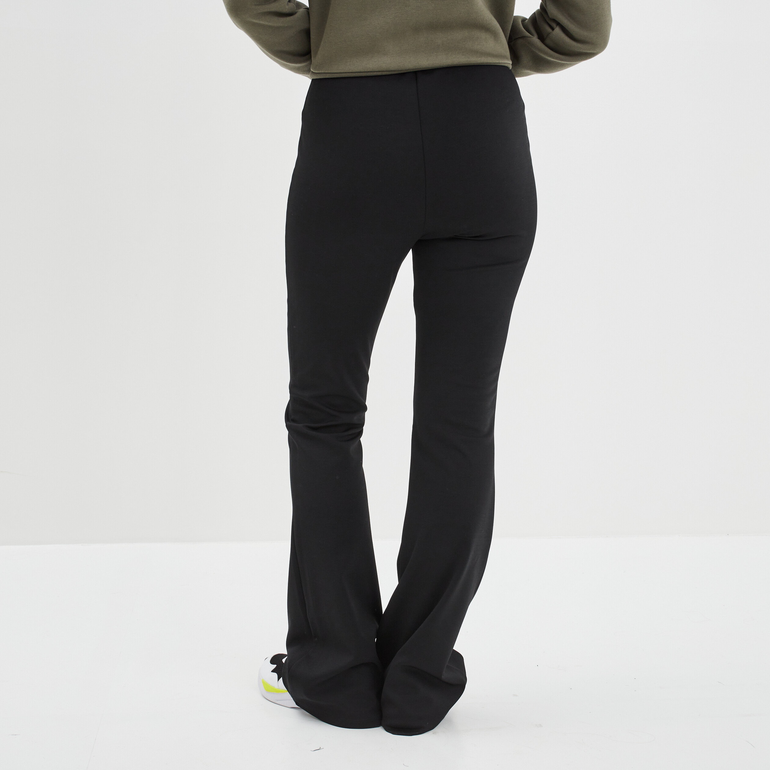 Pantalon femme la cheap halle aux vetements