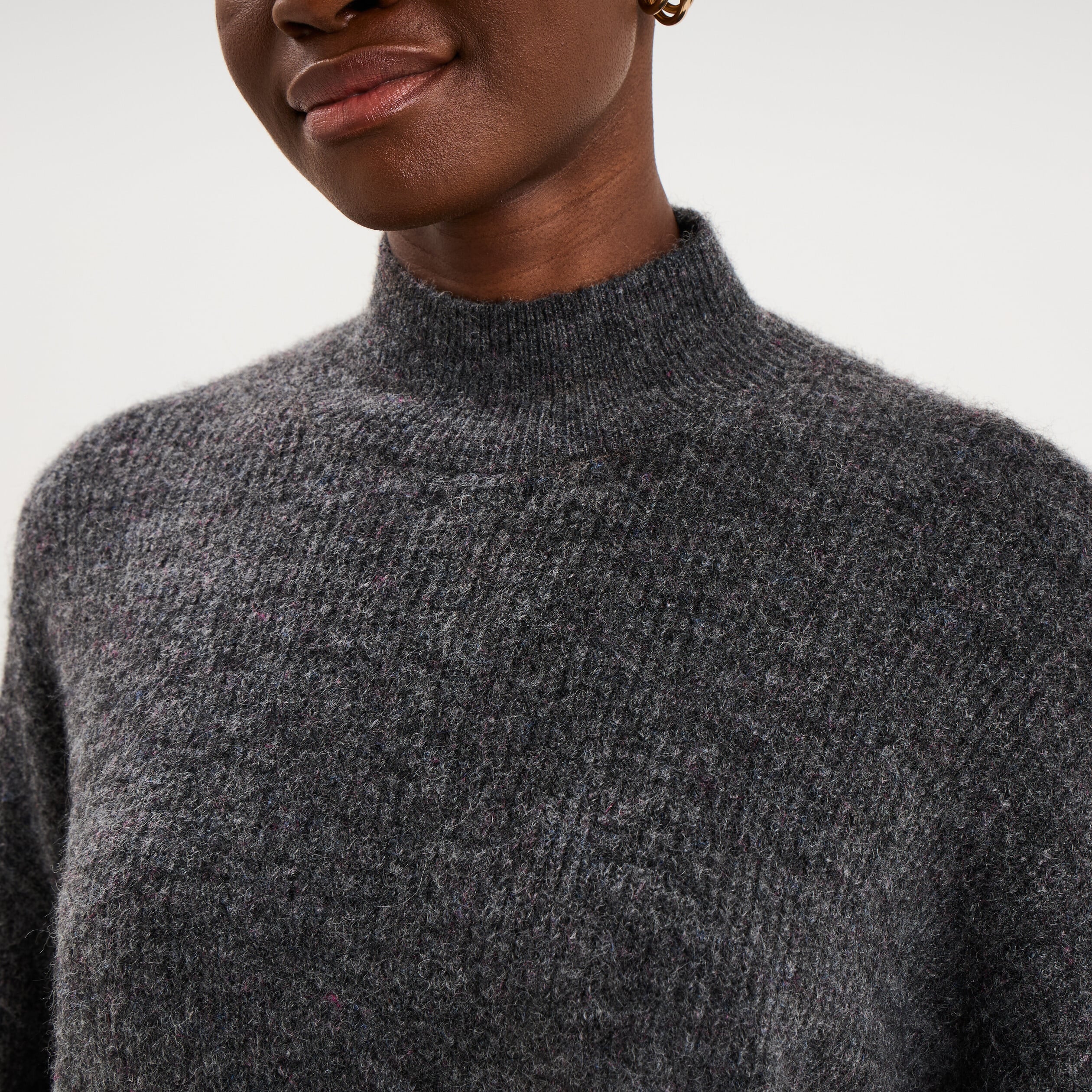 Pull col montant manches longues amples gris fonc&eacute; femme