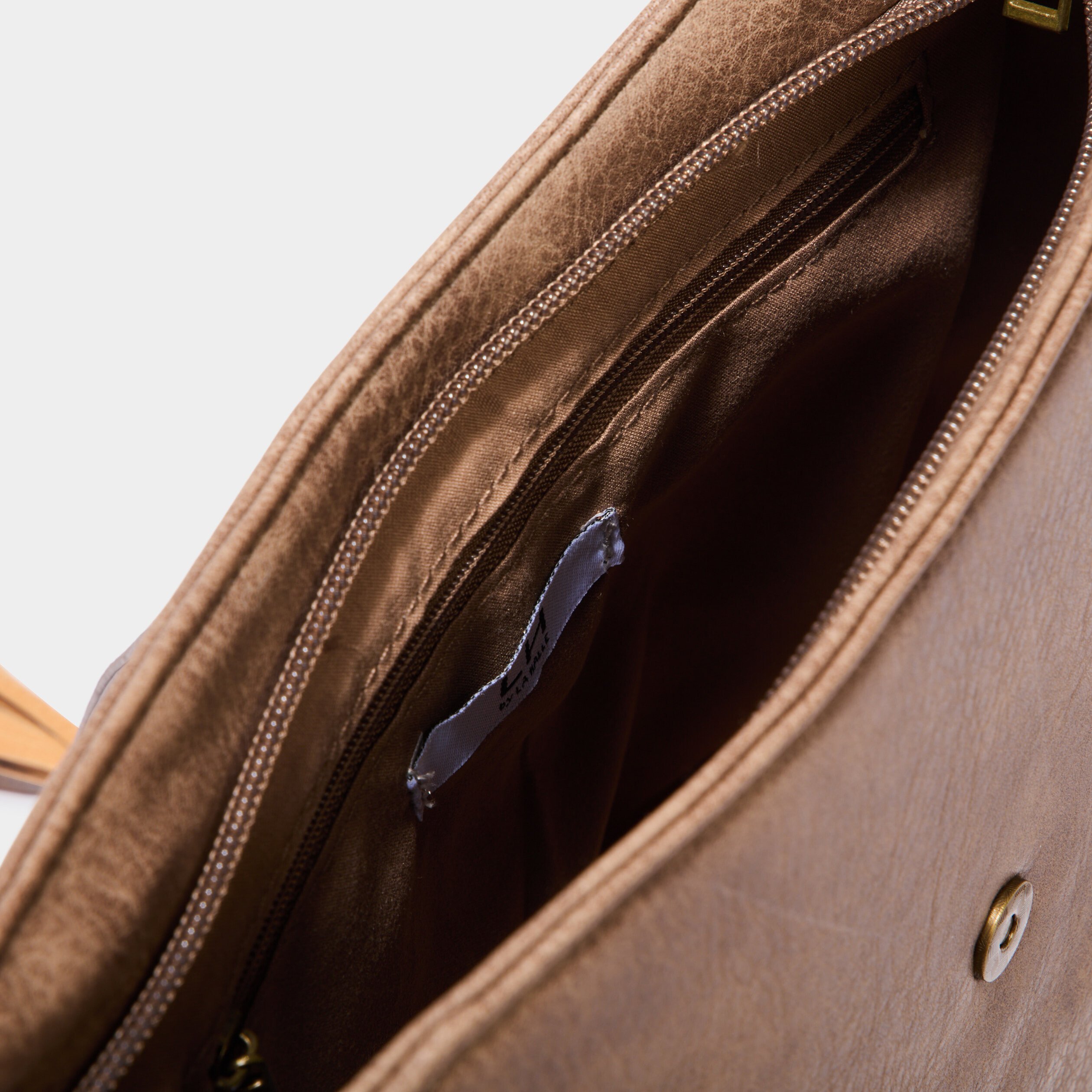 sac en bandouliere avec clous taupe femme Sac en bandoulière avec clous taupe femme