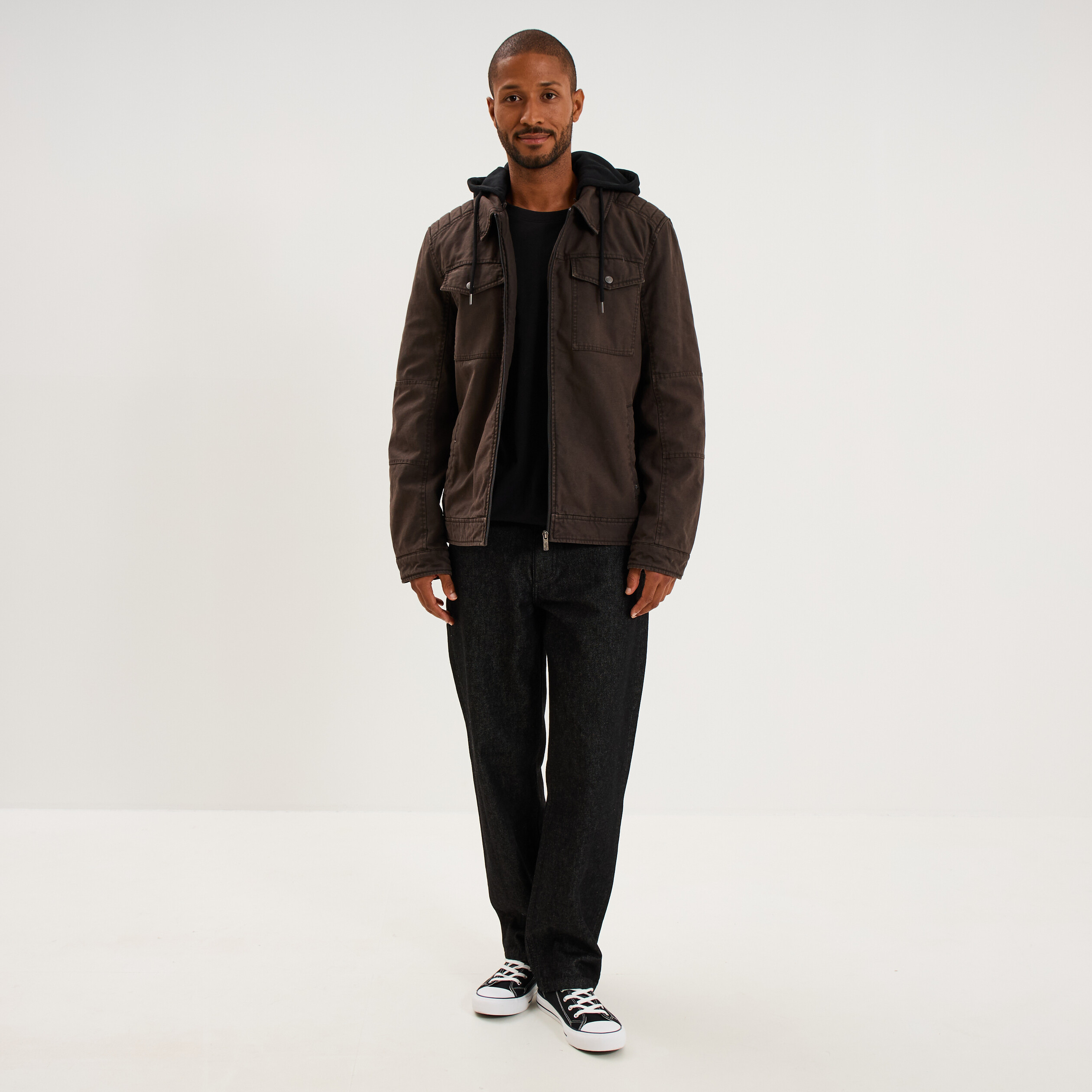 Veste doubl&eacute;e capuche amovible en coton marron fonc&eacute; homme