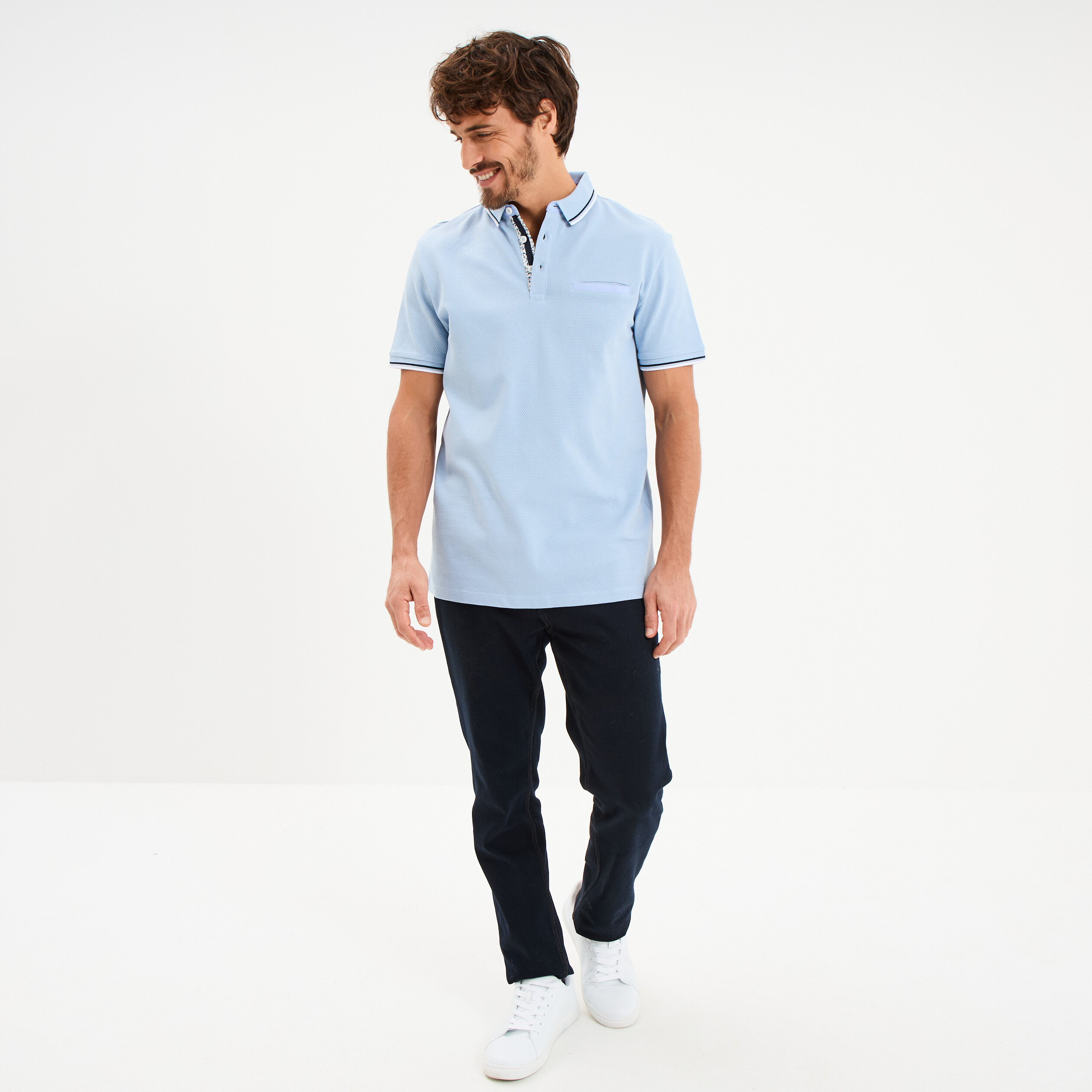 Polo piqu&eacute; manches courtes coton bleu ciel homme