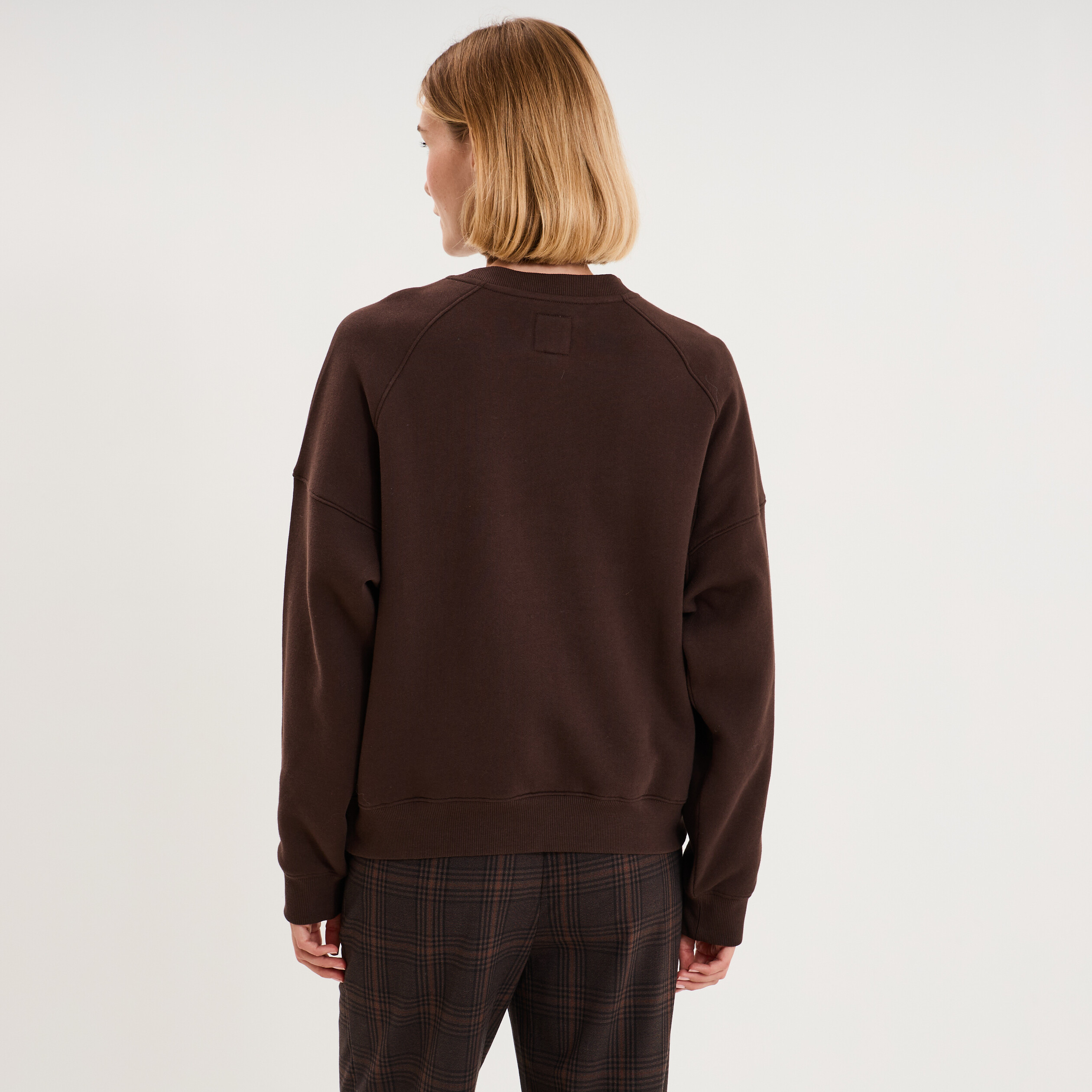 Sweat oversize logo NAF NAF brod&eacute; marron fonc&eacute; femme