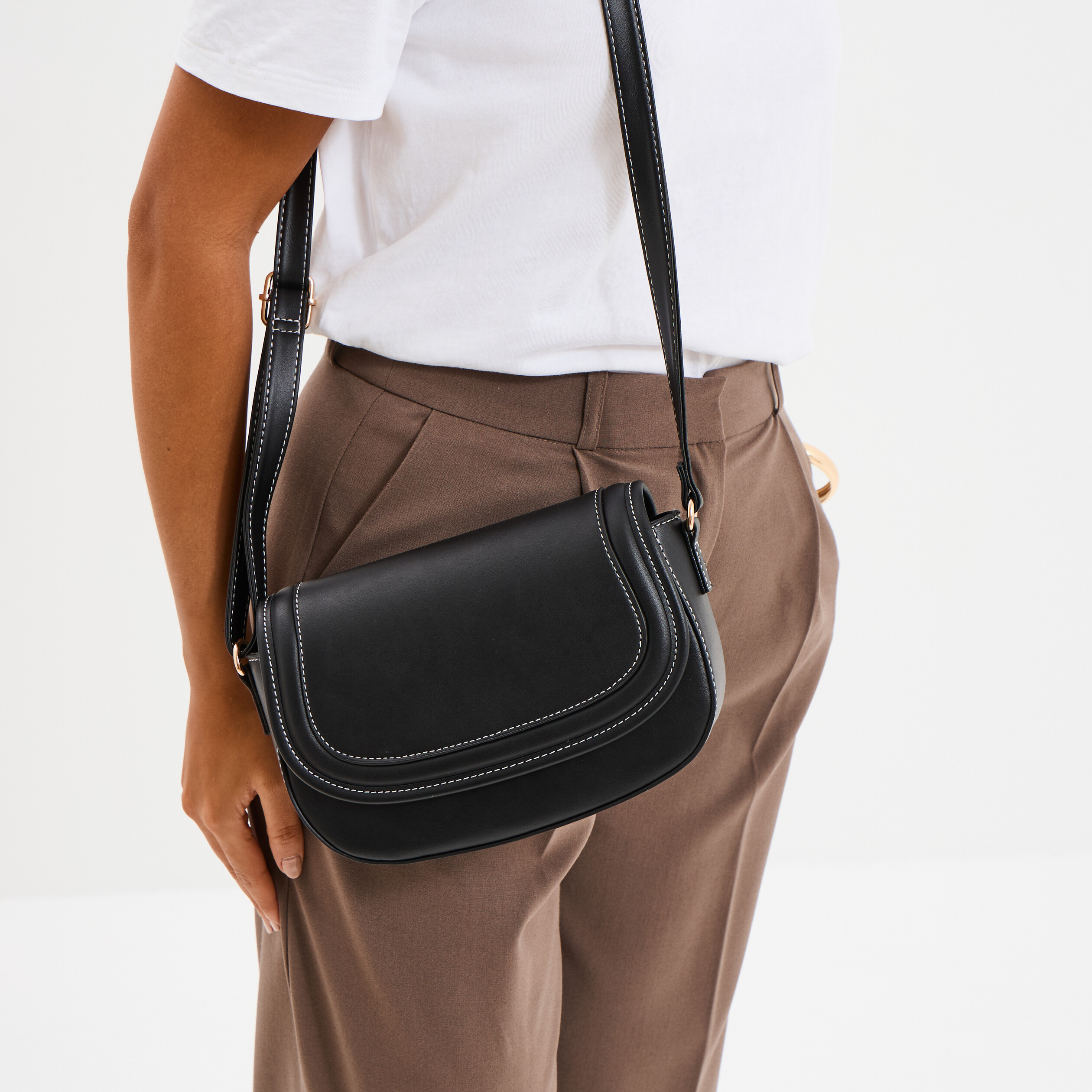 Sac besace en bandoulière noir femme La Halle