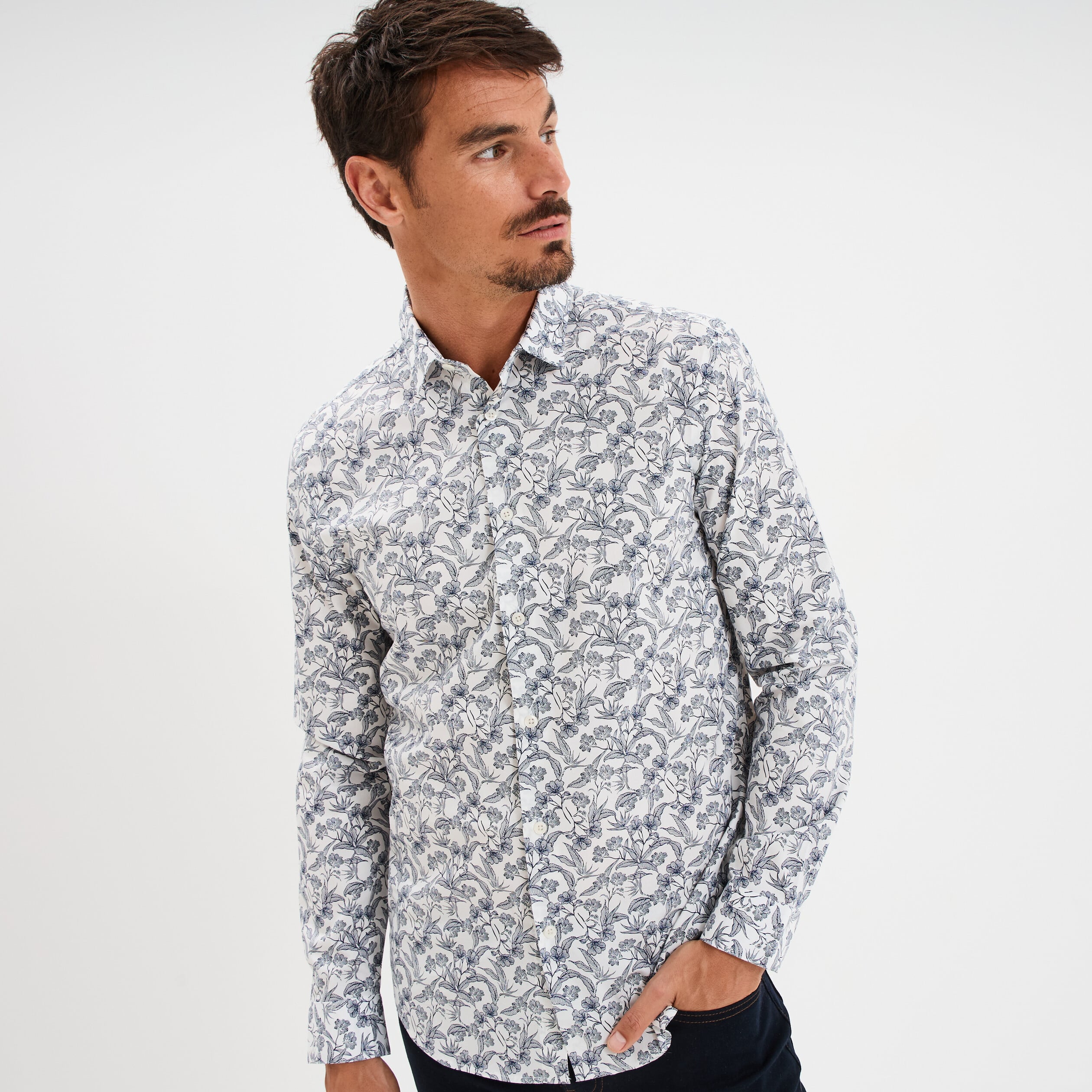 Chemise ajust&eacute;e manches longues ecru homme