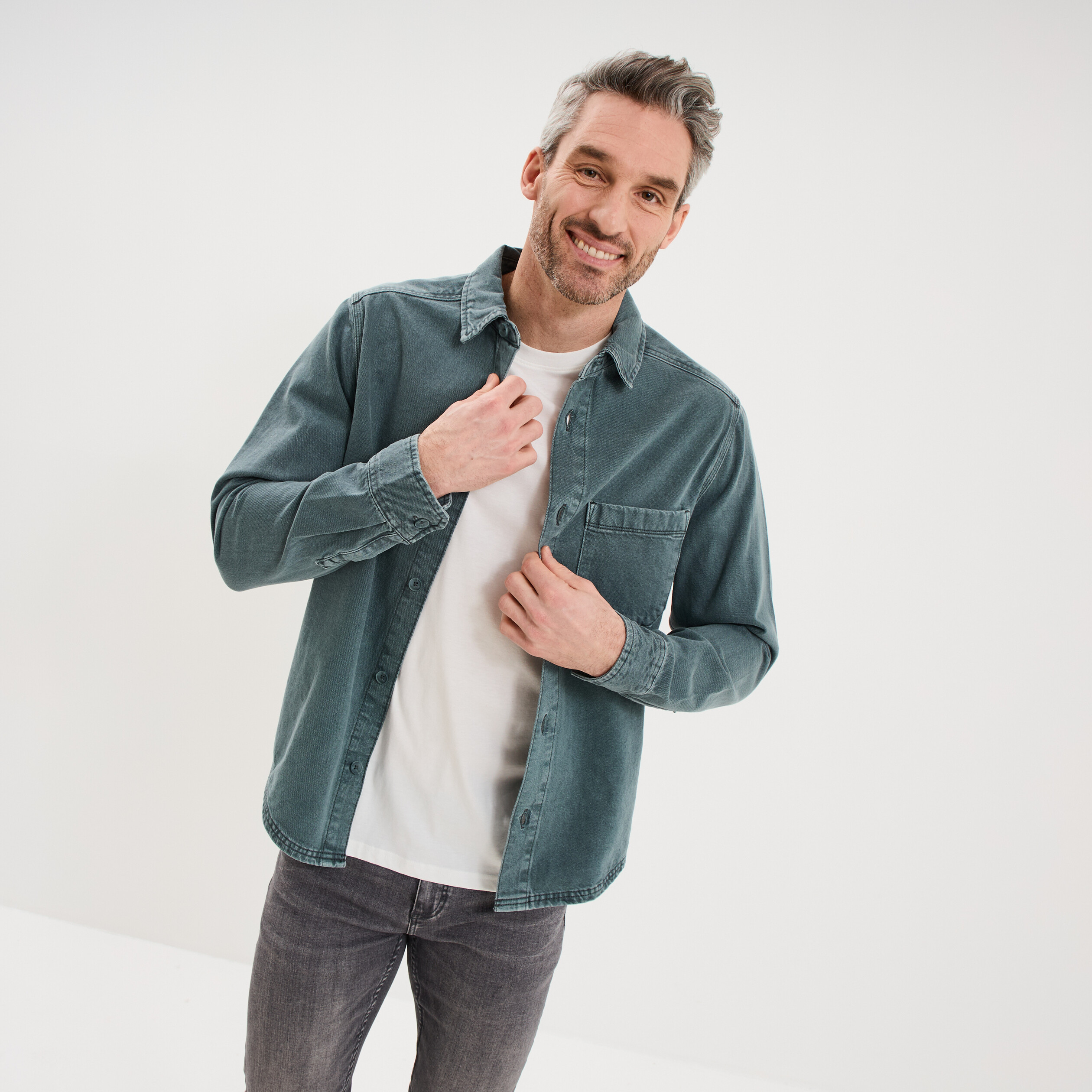 Surchemise en jean coton d&eacute;lav&eacute; vert fonc&eacute; homme