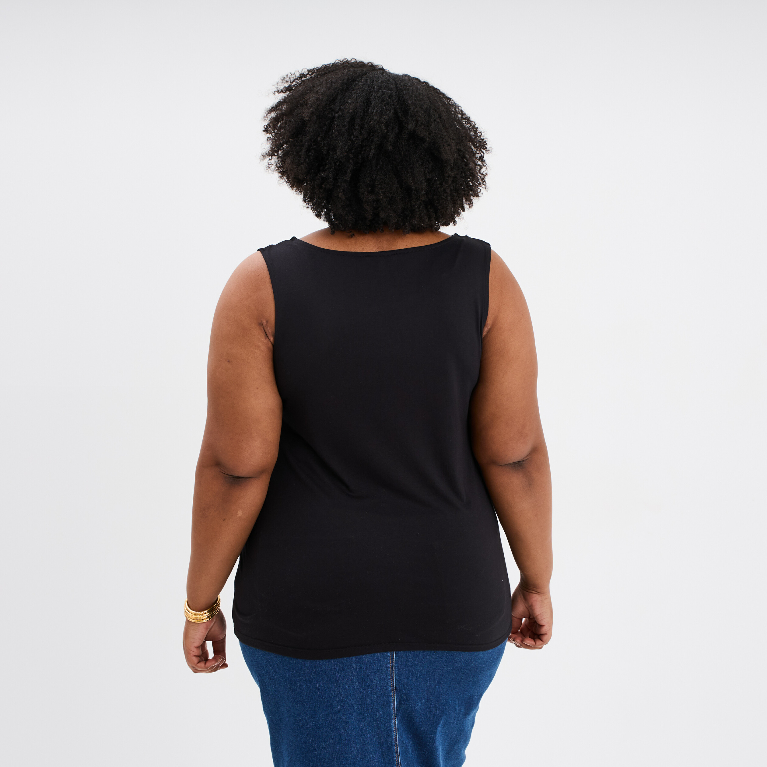 debardeur col en dentelle noir femmegt Débardeur col en dentelle noir femme grande taille