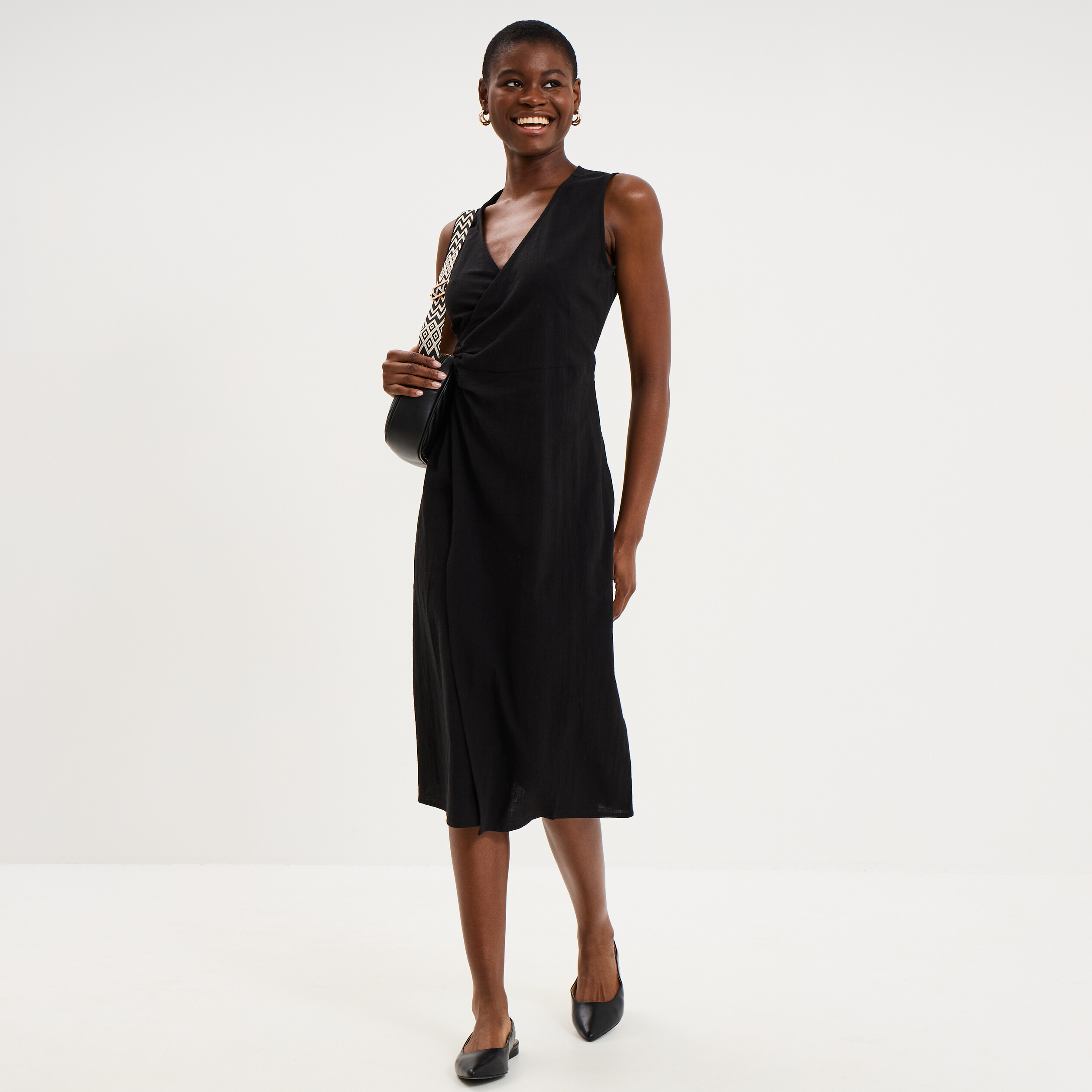 Robe droite longueur genou coton noir femme