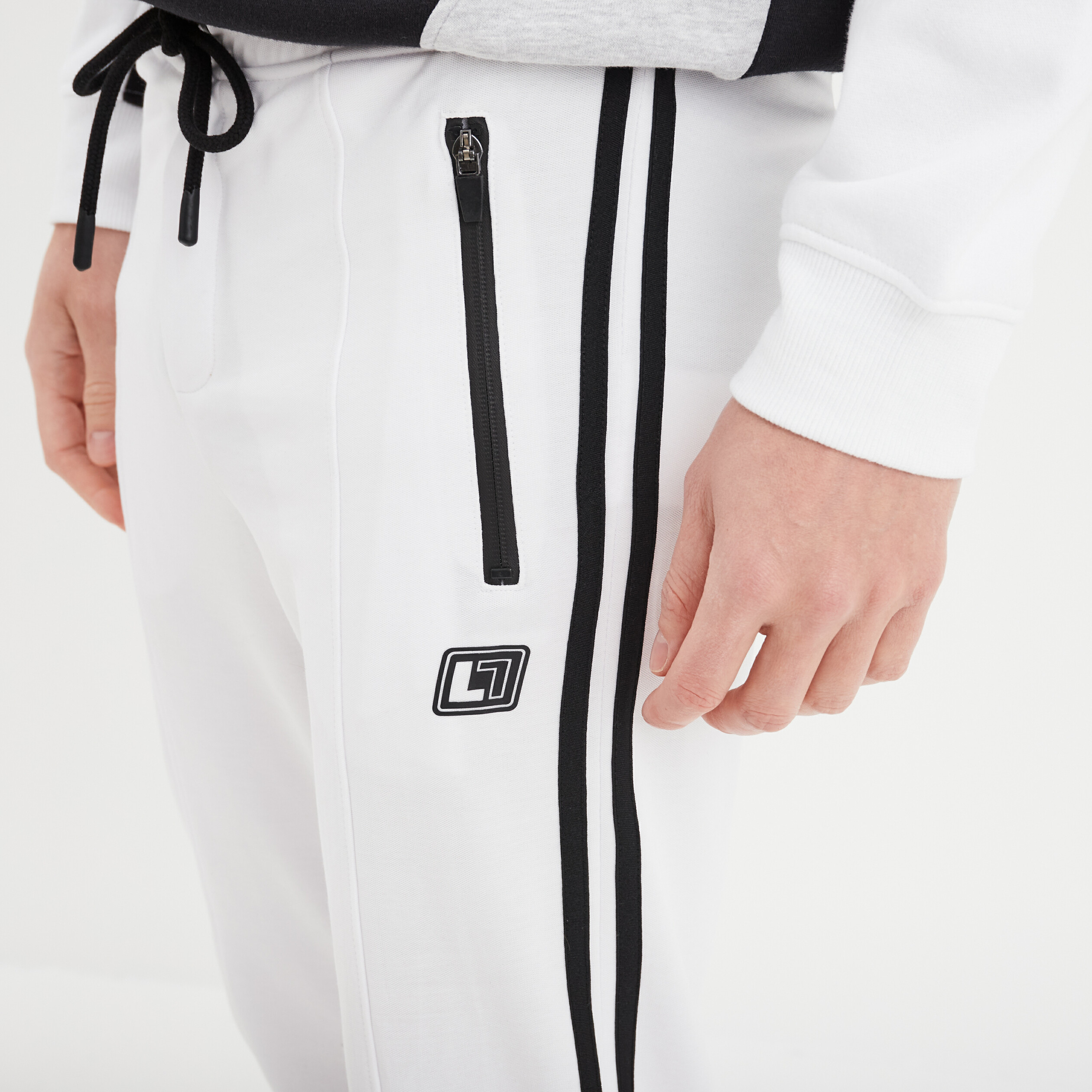 pantalon de jogging stretch bandes cotes blanc homme Pantalon de jogging stretch bandes côtés blanc homme