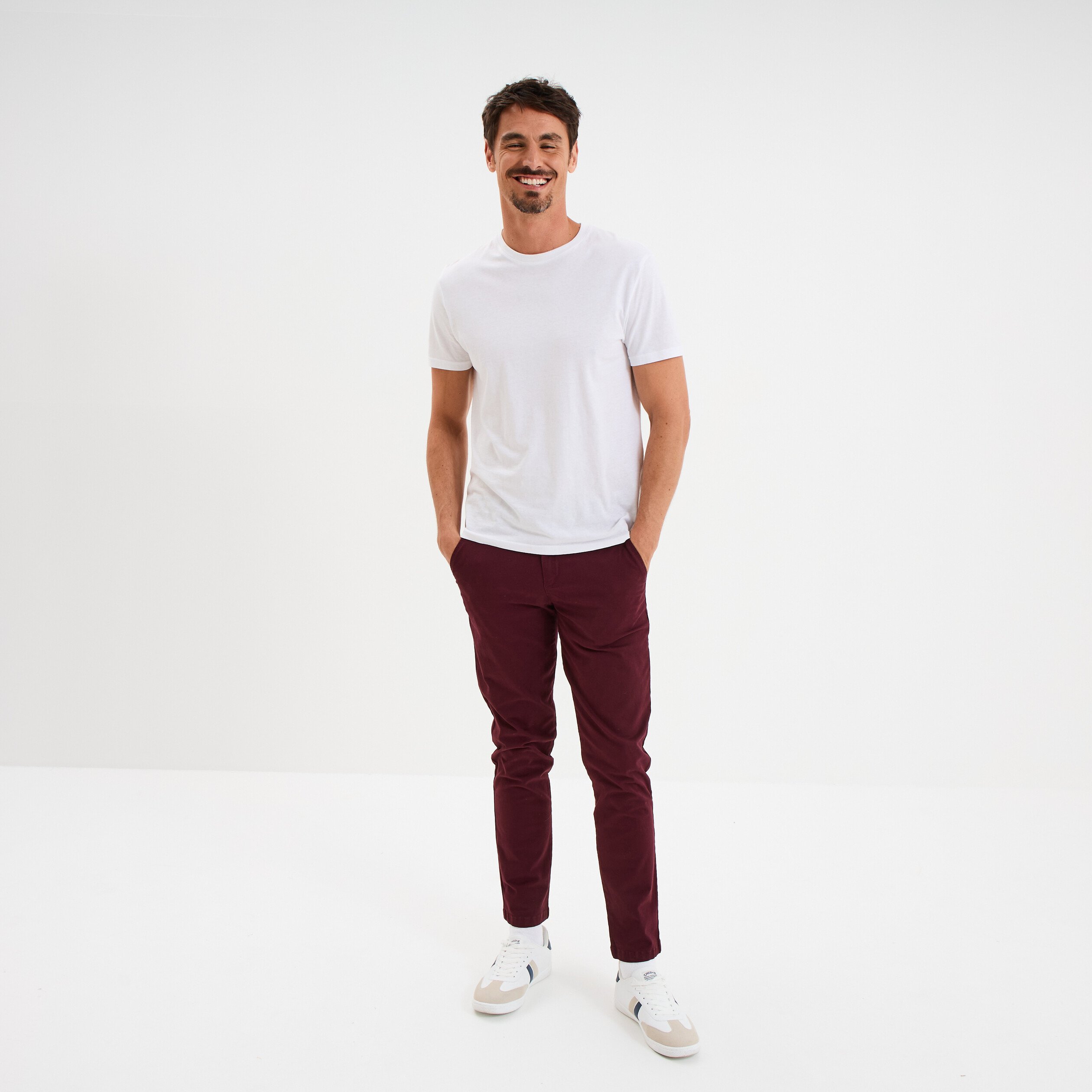 pantalon chino droit stretch violet fonce homme Pantalon chino droit stretch violet foncé homme
