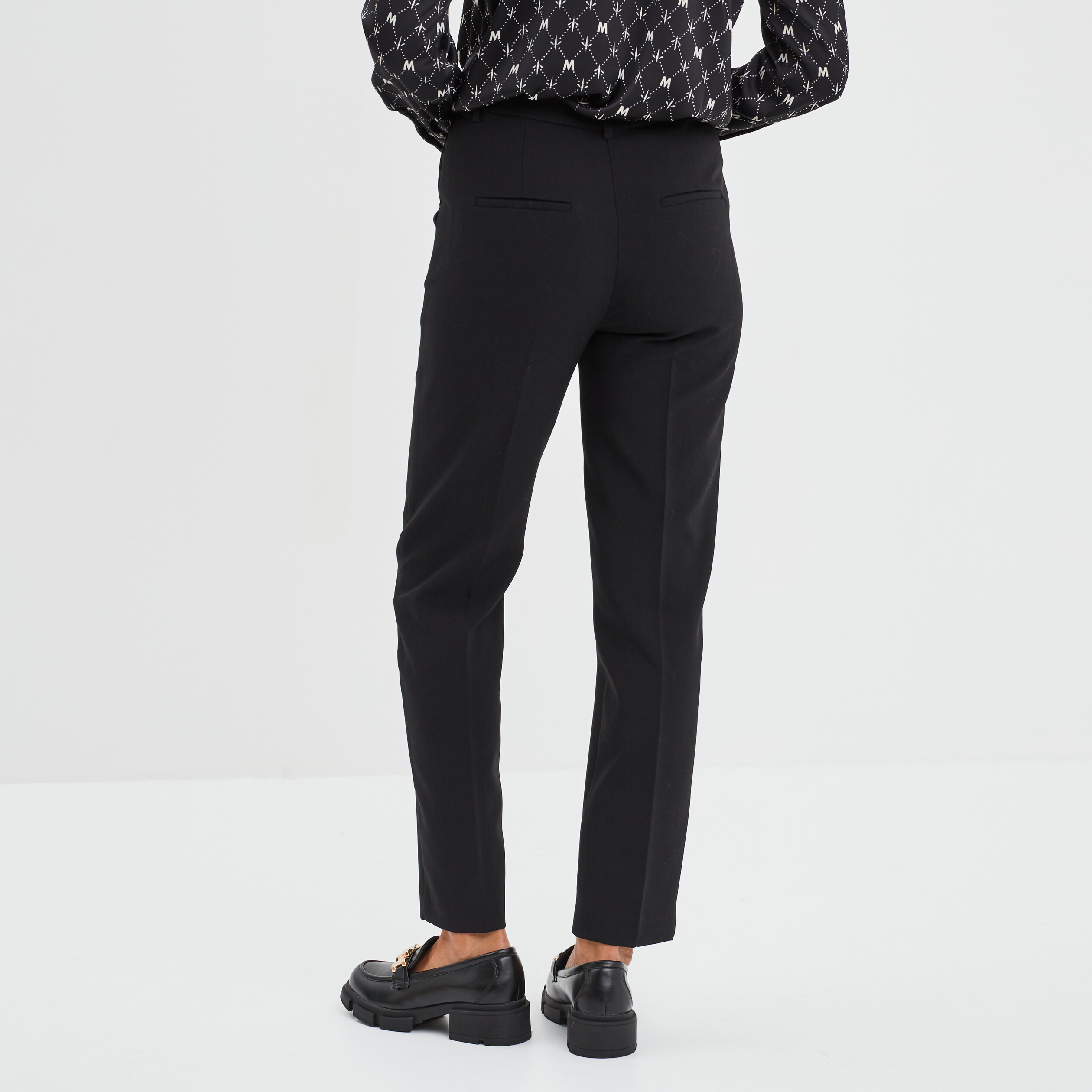 Pantalon city droit à pinces noir femme
