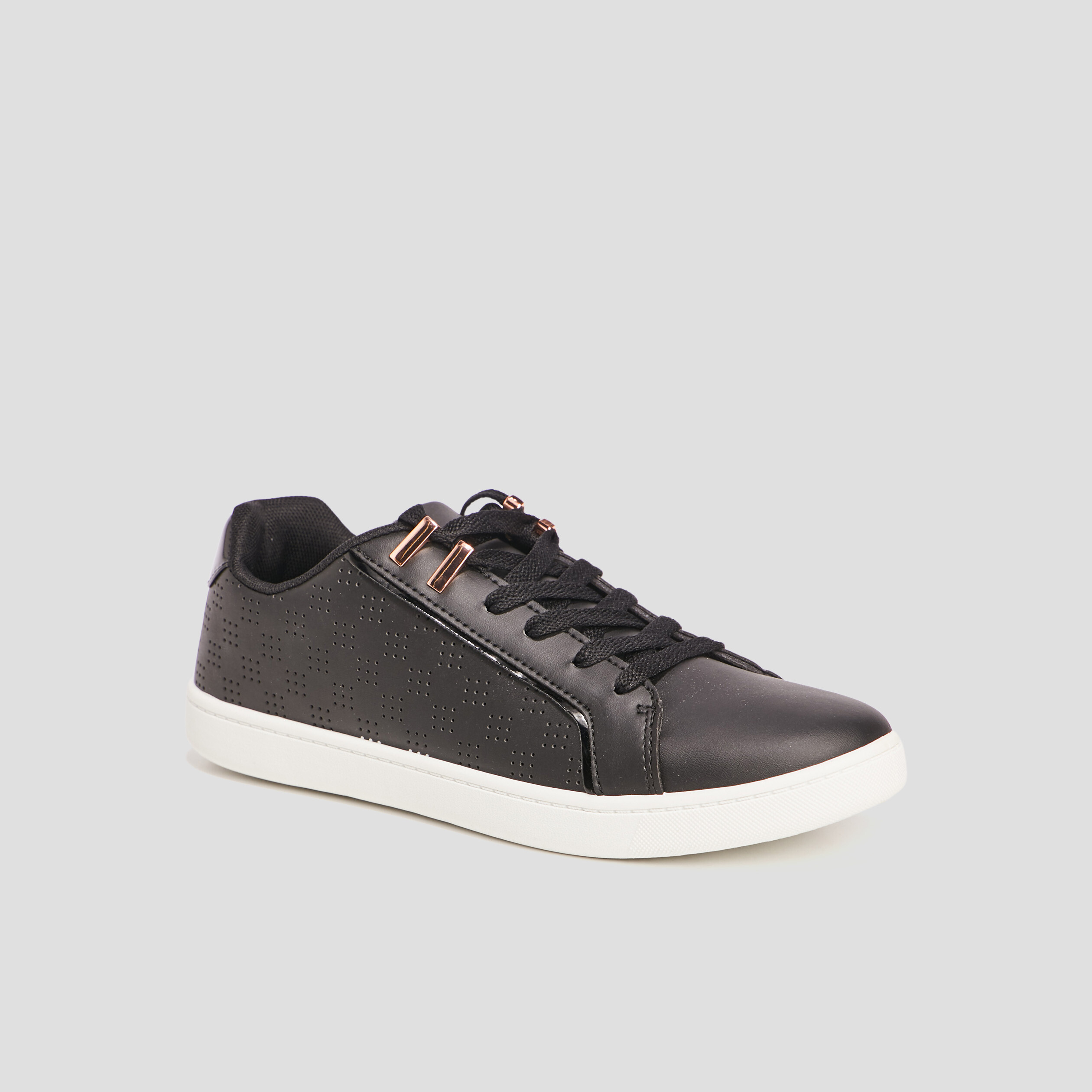 baskets tennis a lacets creeks noir femme Baskets tennis à lacets Creeks noir femme