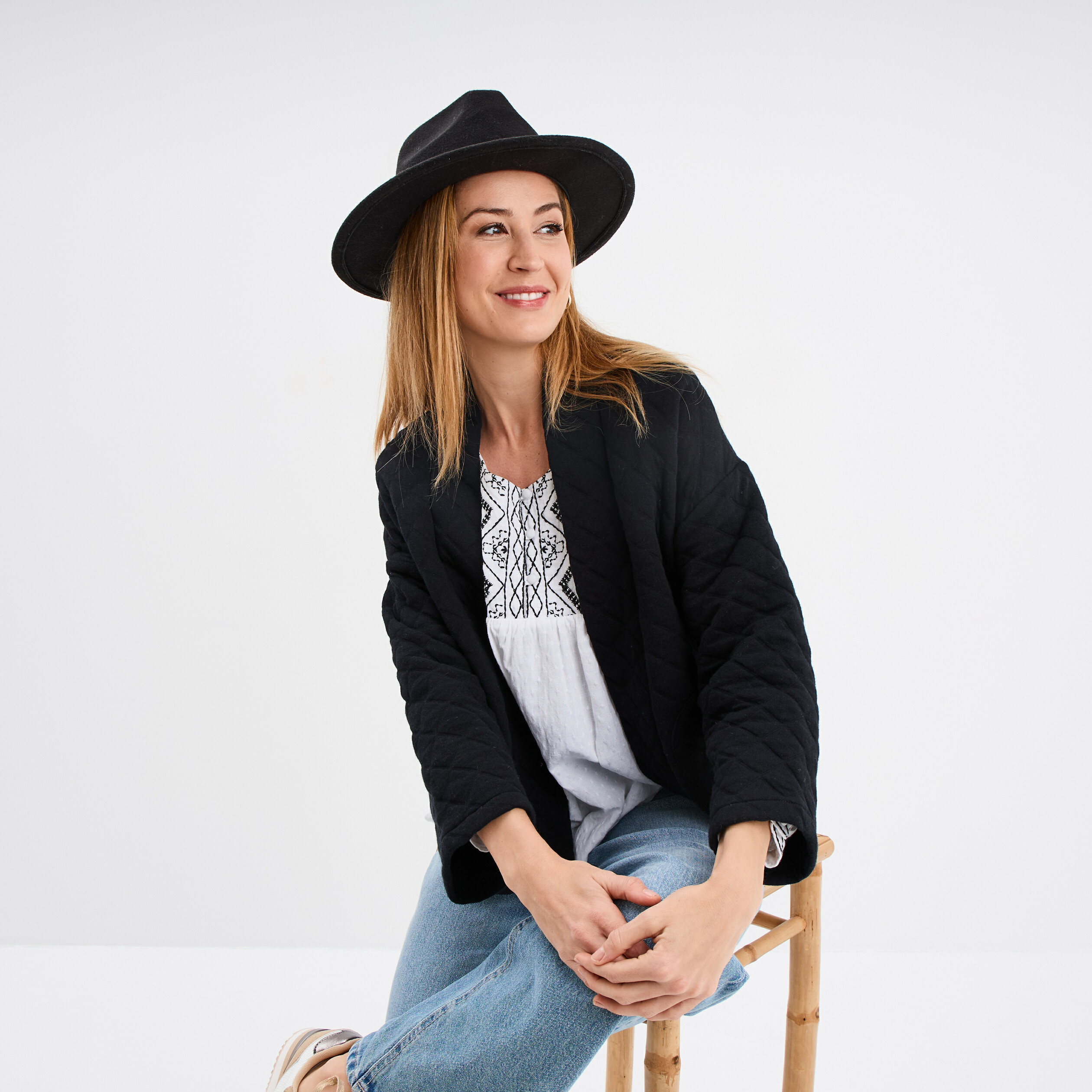 veste esprit kimono matelassee en jersey noir femme Veste esprit kimono matelassée en jersey noir femme