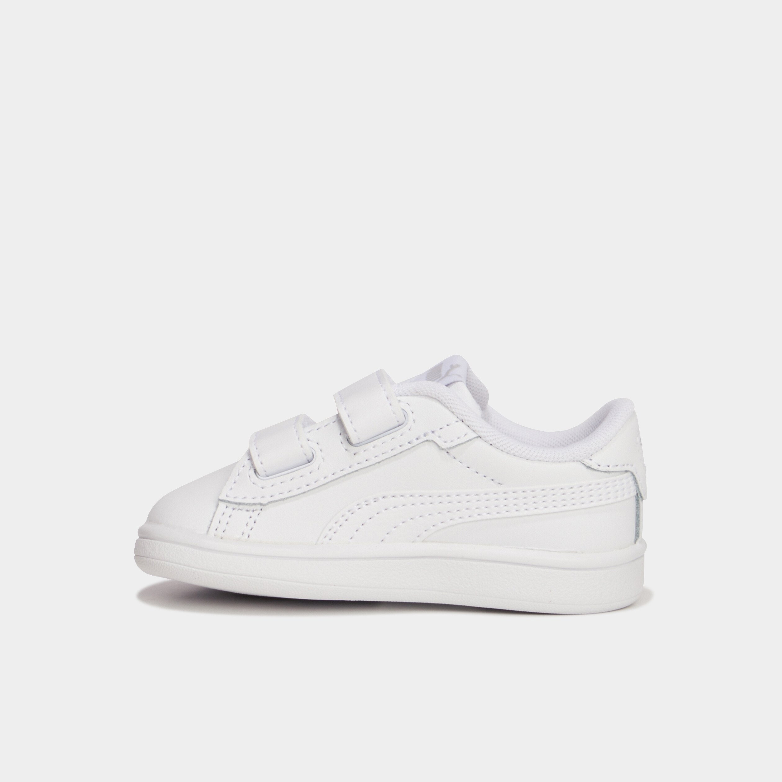 tennis basses a scratchs en cuir puma blanc bebeg Tennis basses à scratchs en cuir Puma blanc bébé garçon