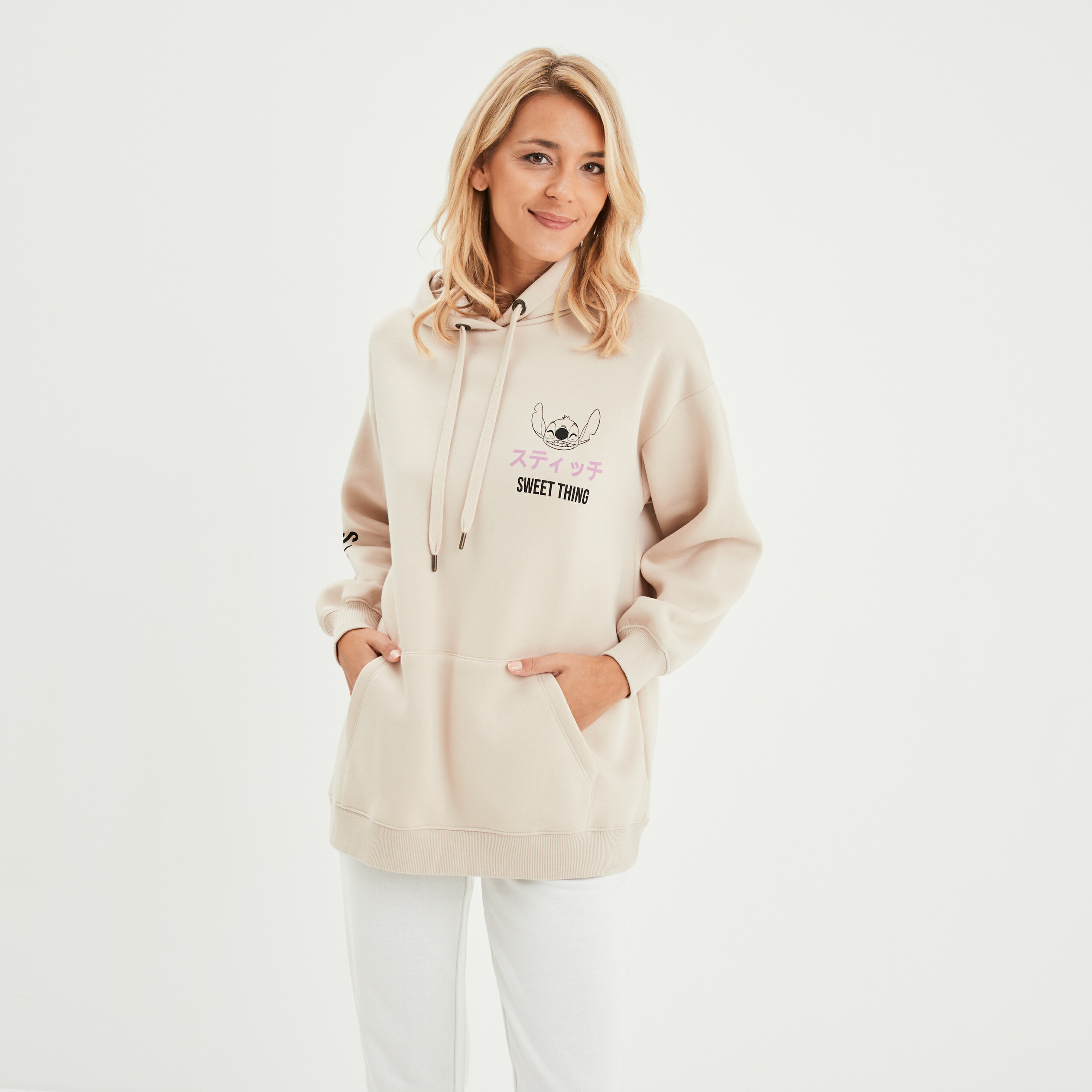 Sweat à capuche hoodie oversize Stitch sable femme