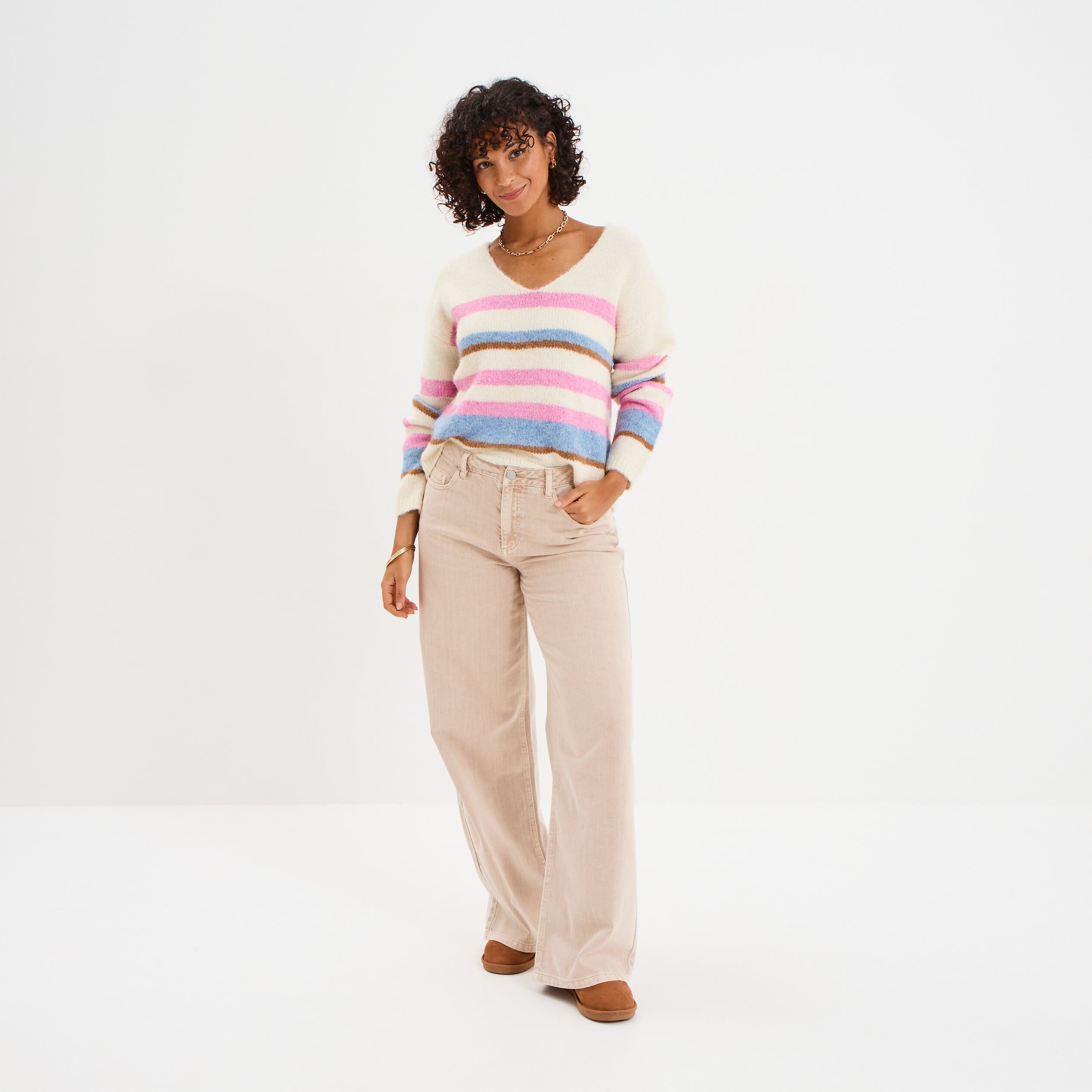 Pull col en V manches longues ecru femme