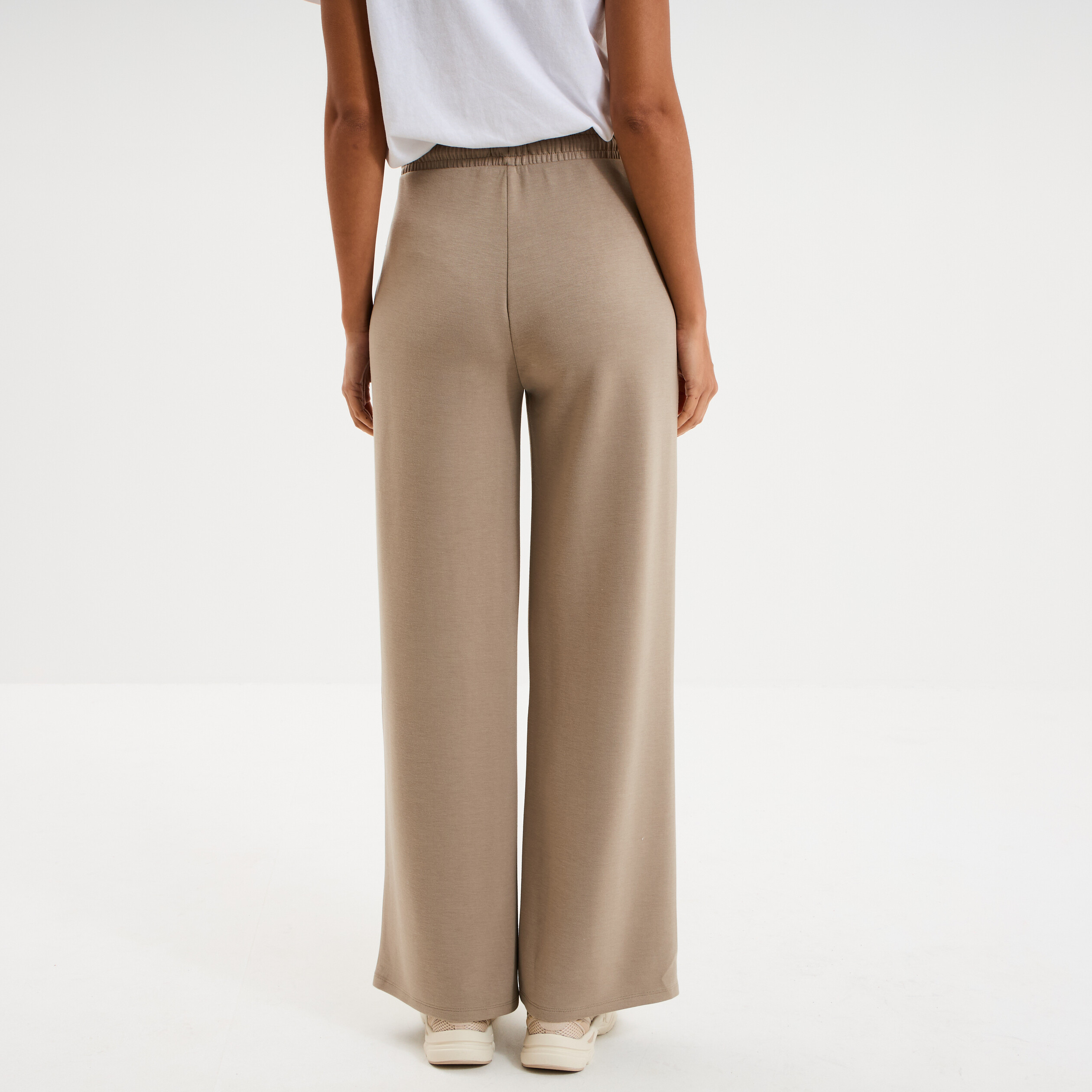 Pantalon de jogging large &eacute;lastiqu&eacute; taupe femme