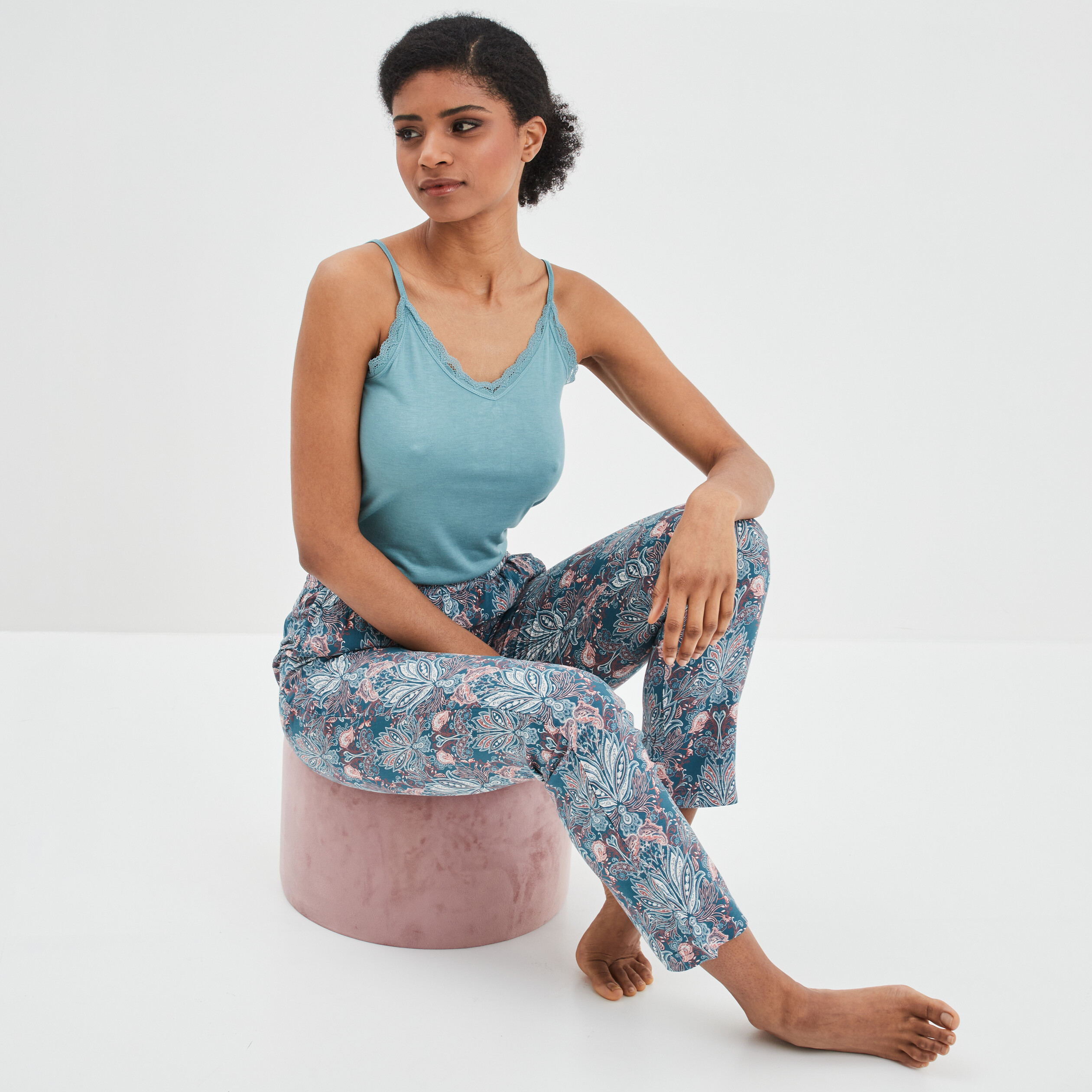 haut de pyjama debardeur col v bleu gris femme Haut de pyjama débardeur col V bleu gris femme