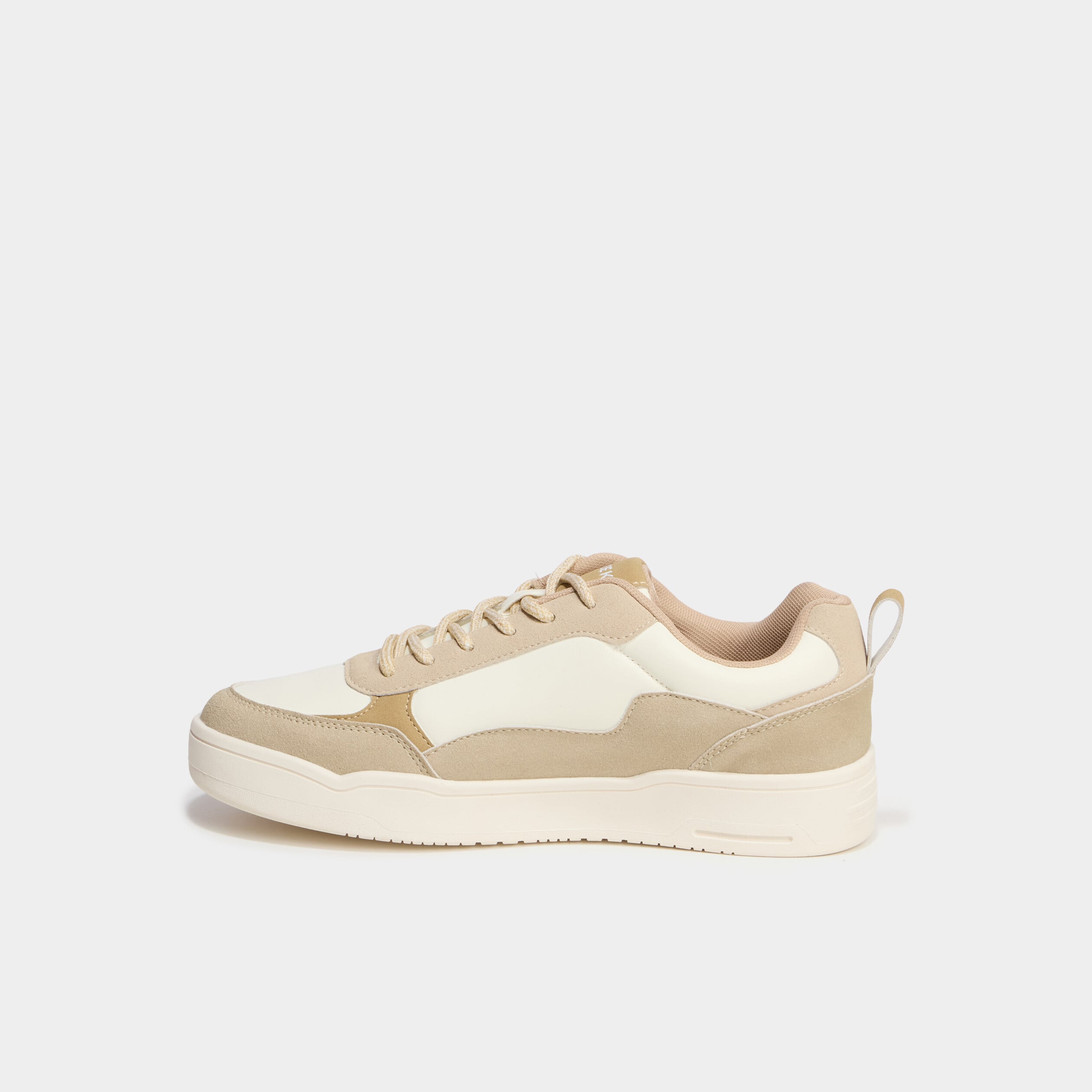 Baskets &agrave; lacets sable femme