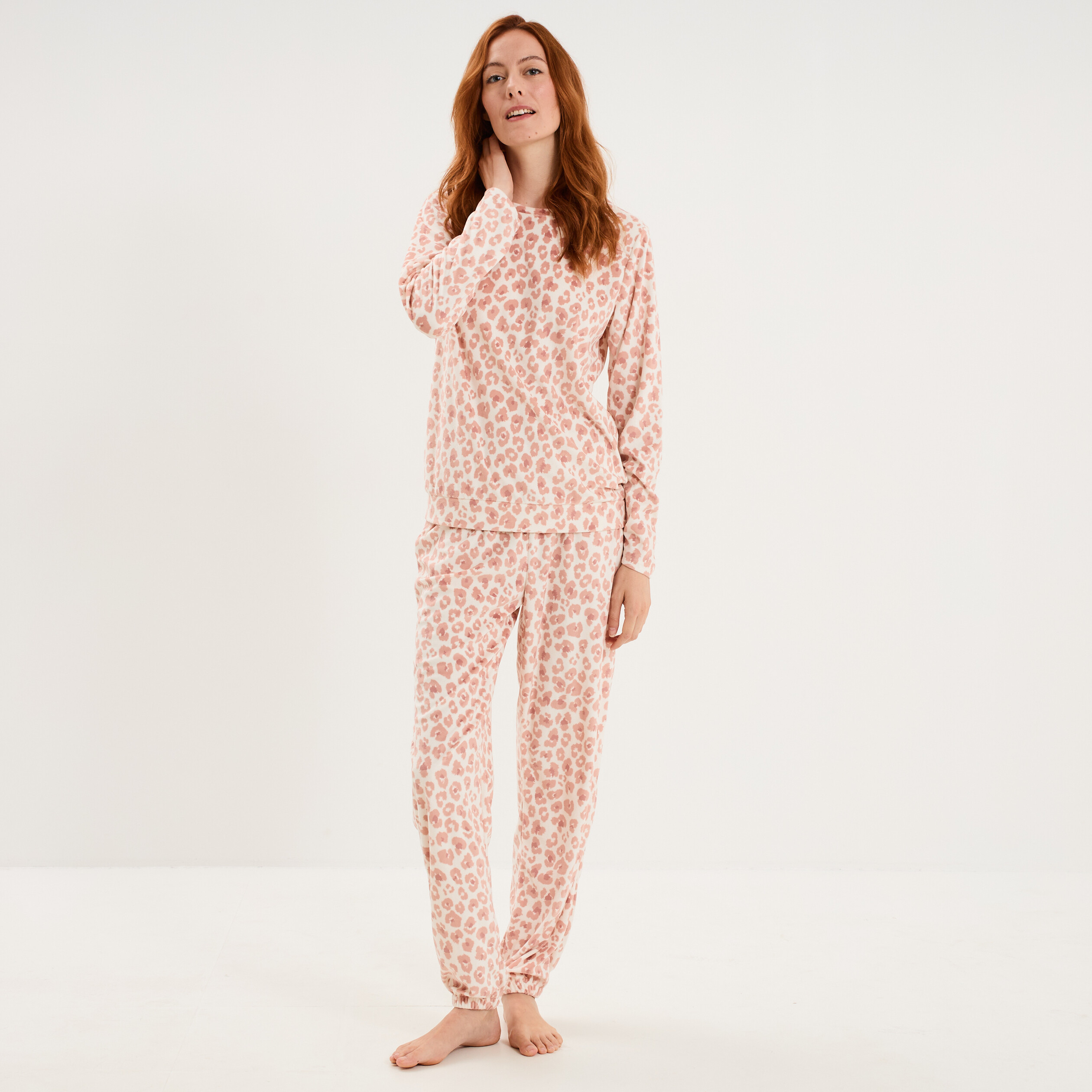 Ensemble pyjama t-shirt pantalon velours rose femme