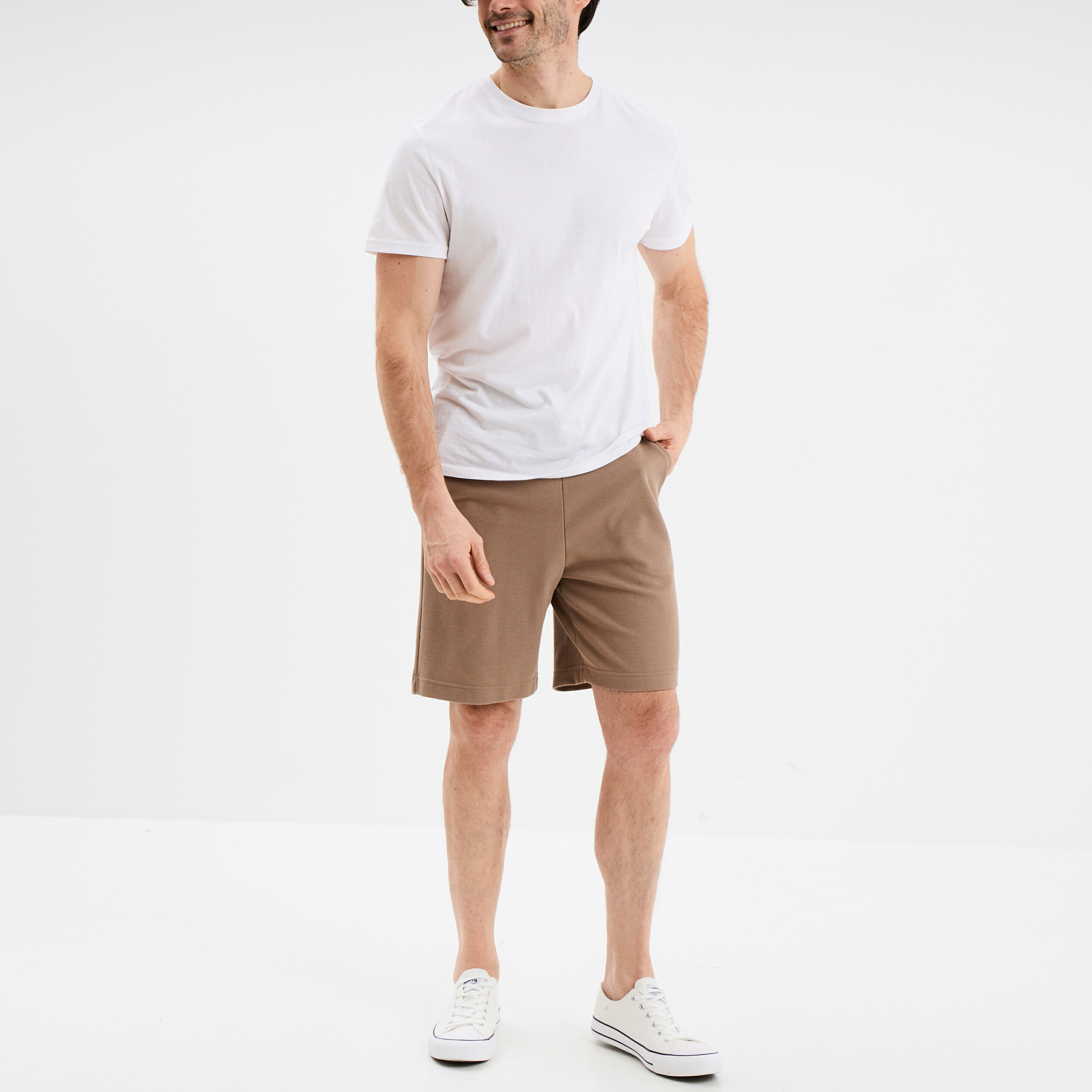 bermuda droit effet reliefe taupe homme Bermuda droit effet reliéfé taupe homme