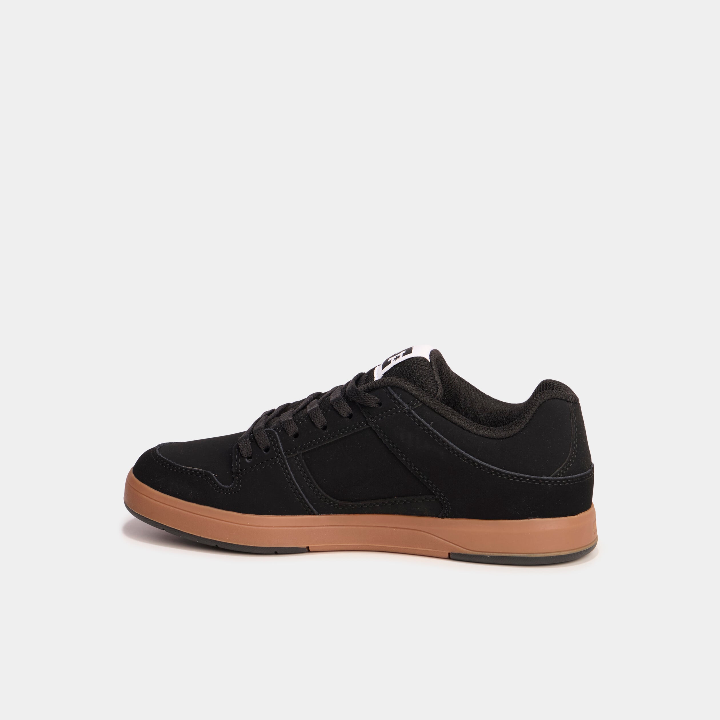 Tennis basses en cuir antid&eacute;rapantes camel gar&ccedil;on