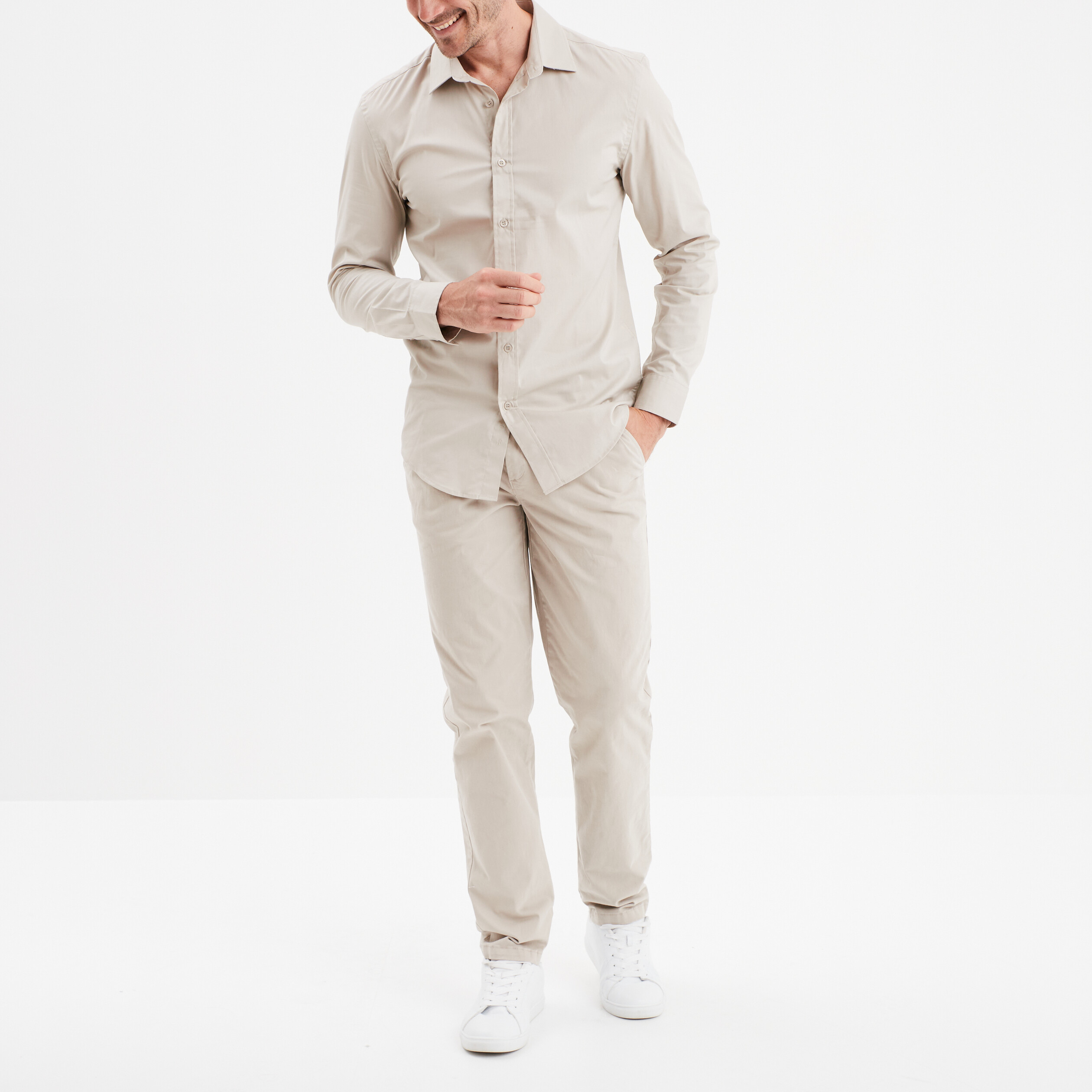 Pantalon chino droit stretch sable homme