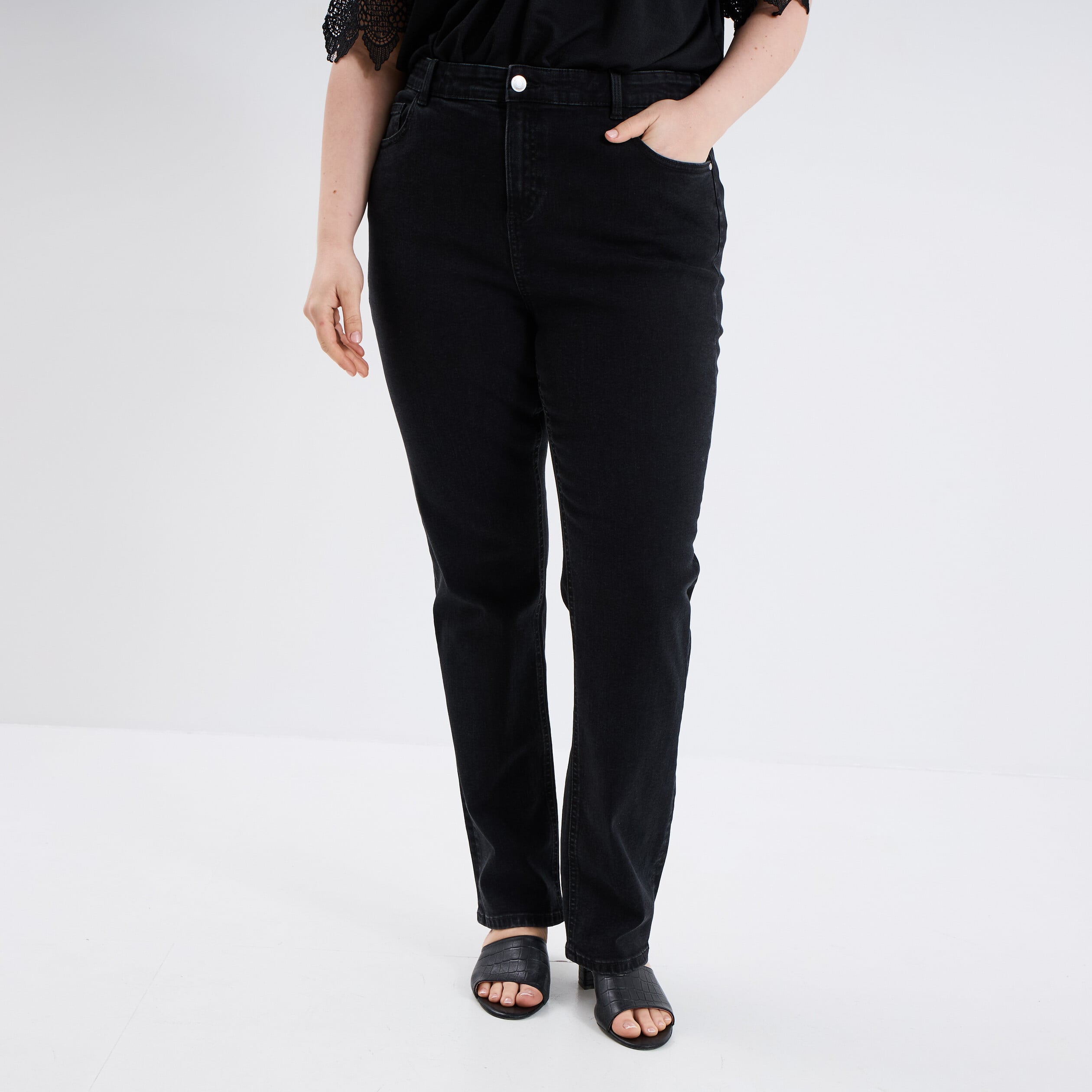 Jeans droit taille haute denim noir femme grande taille