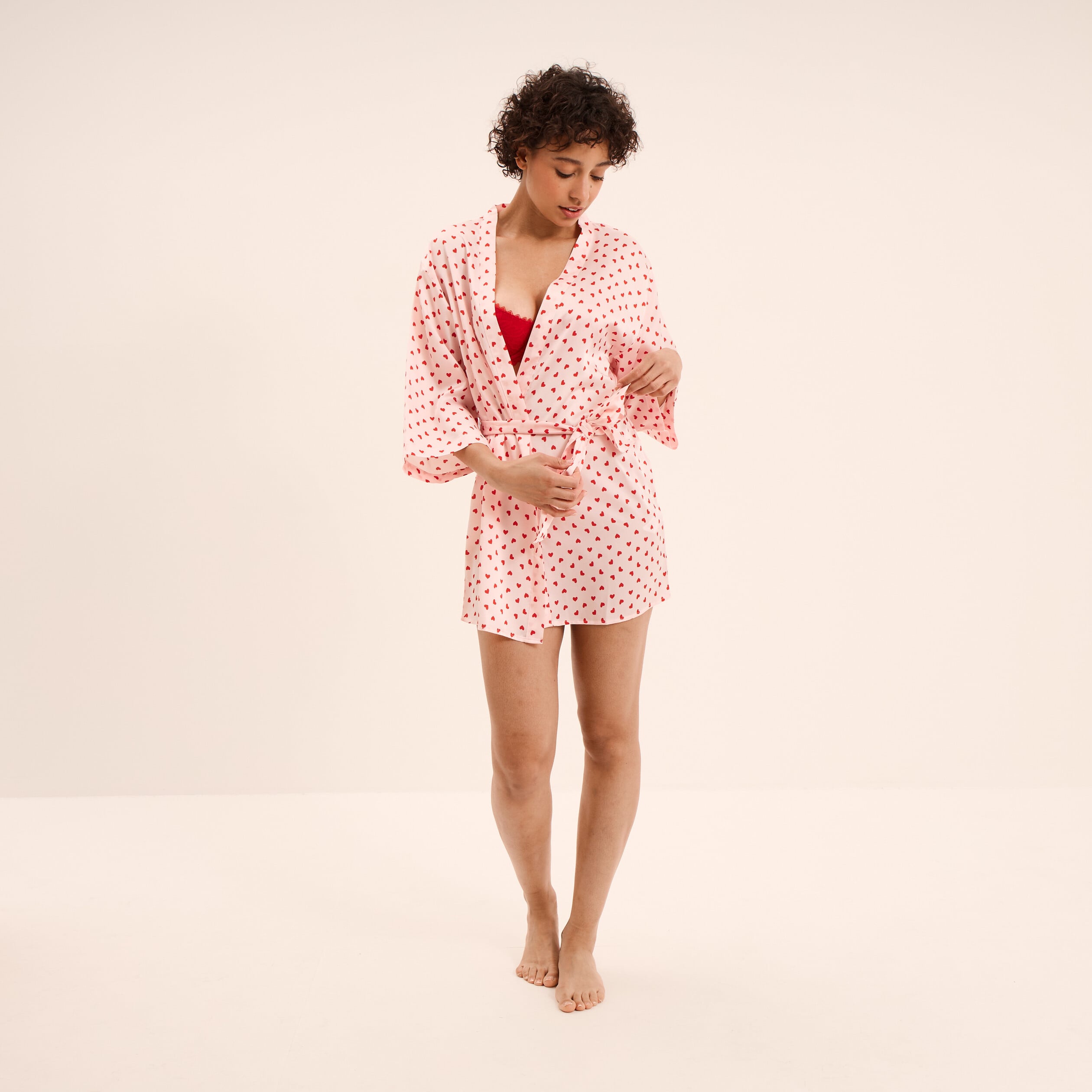 Peignoir kimono court effet satin rose clair femme