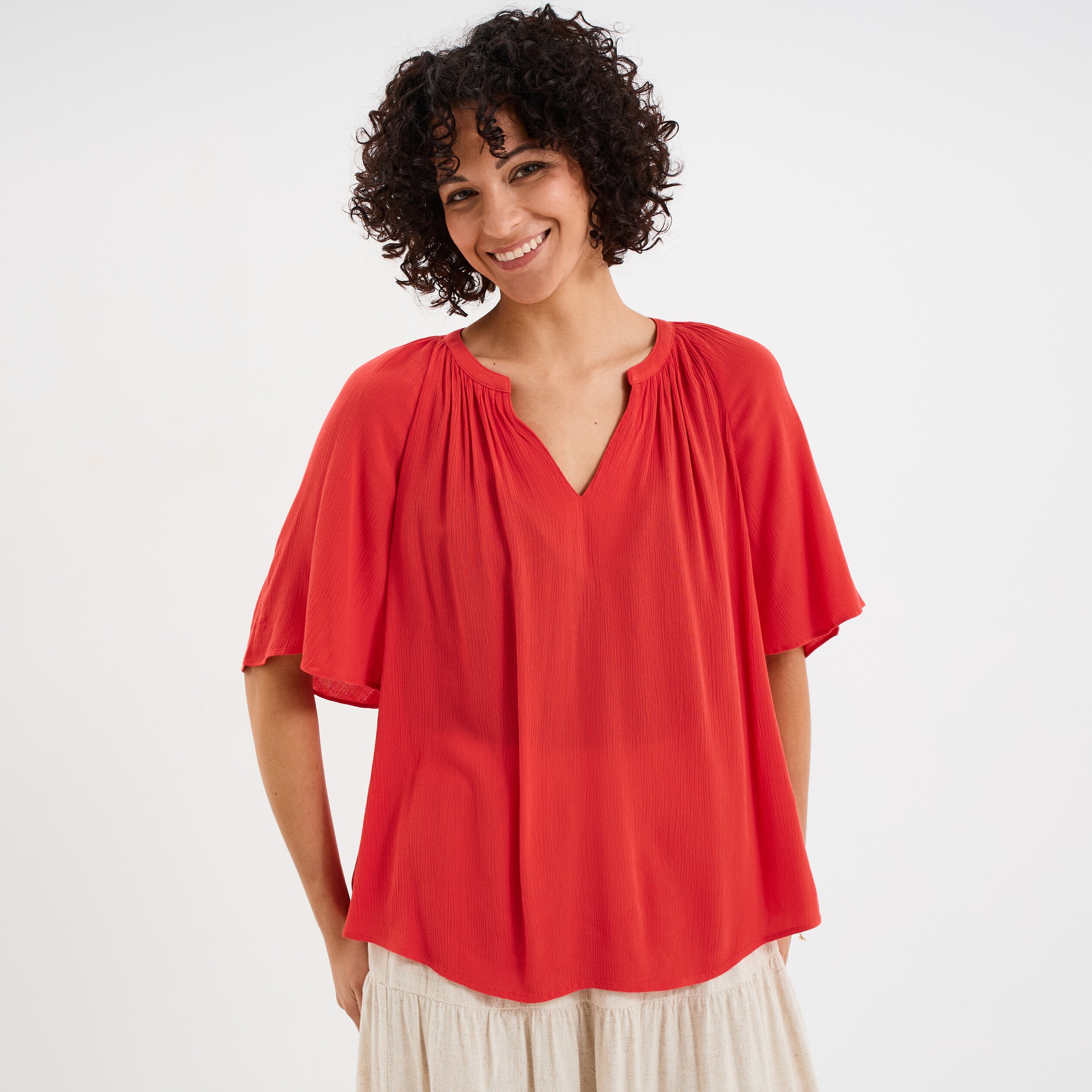 blouse manches papillons col tunisien rouge femme Blouse manches papillons col tunisien rouge femme
