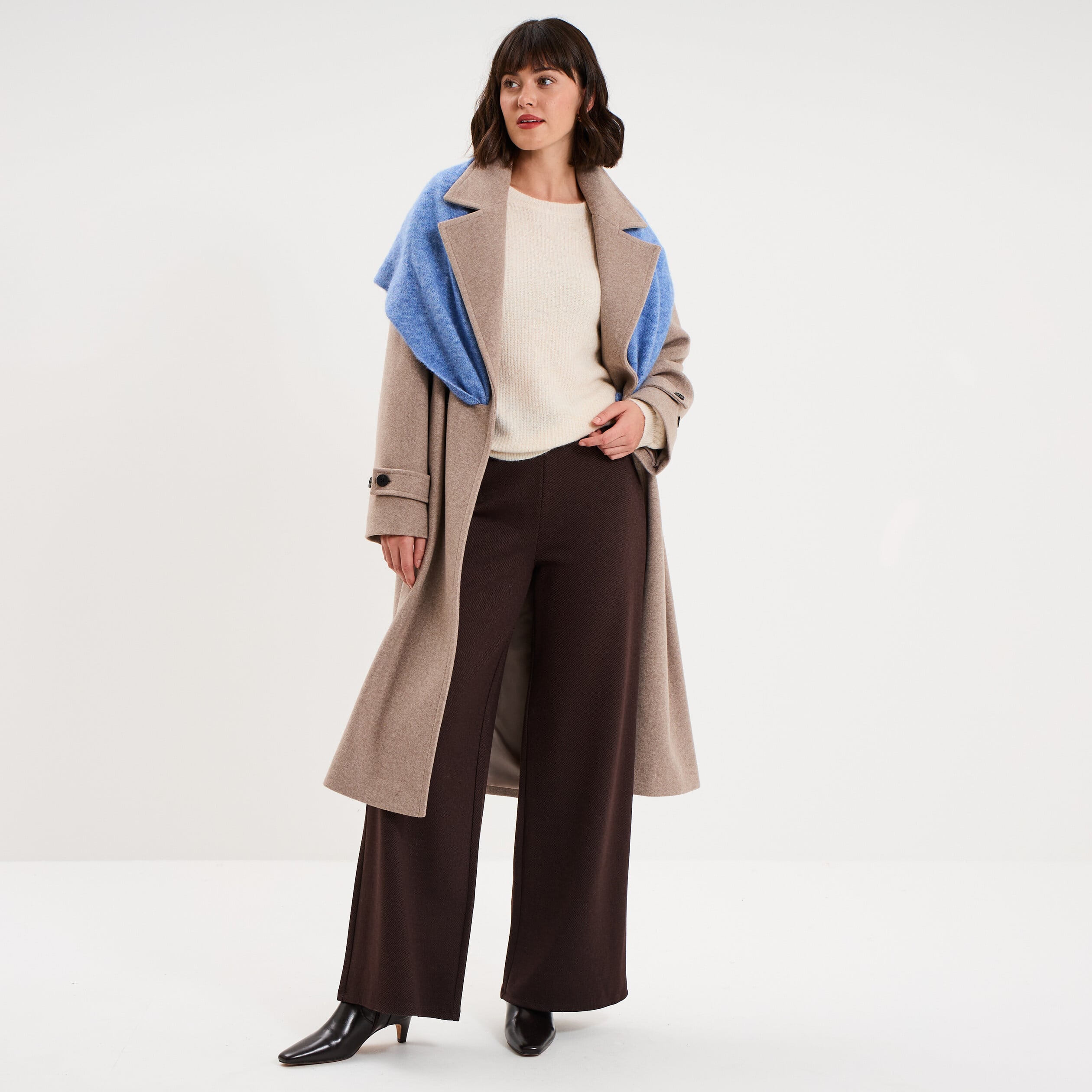 Pantalon large fluide effet cr&ecirc;pe marron fonc&eacute; femme
