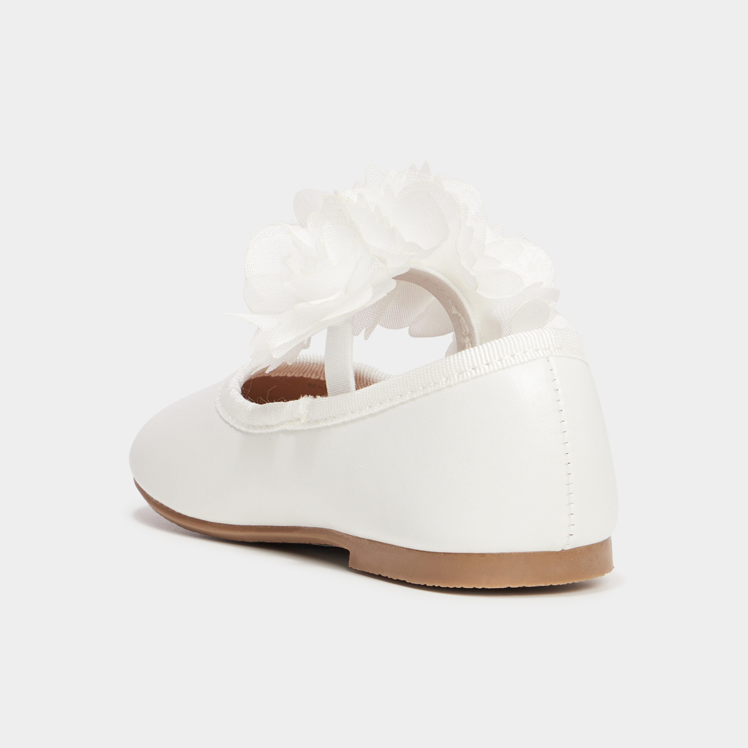 Ballerines &agrave; froufrous blanc b&eacute;b&eacute; fille