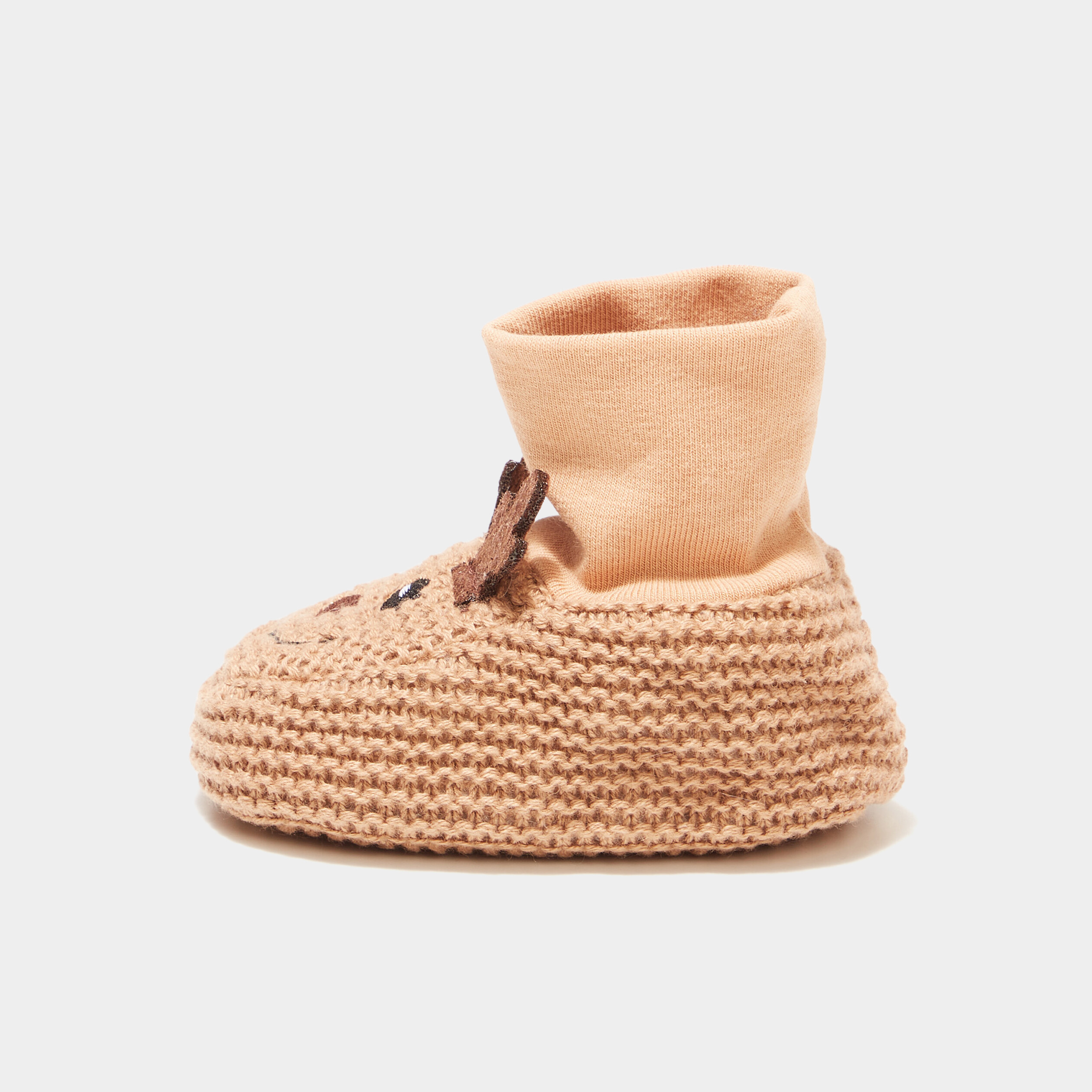 chaussettes dinterieur mi hautes coton sable bebeg Chaussettes d'intérieur mi-hautes coton sable bébé garçon