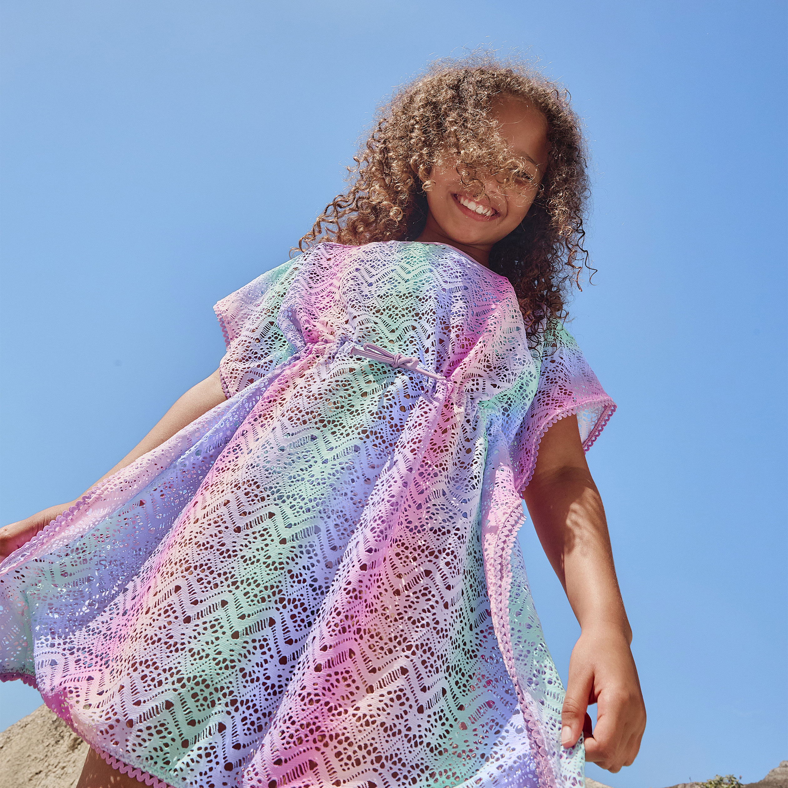 Robe de plage ajour&eacute;e parme fille