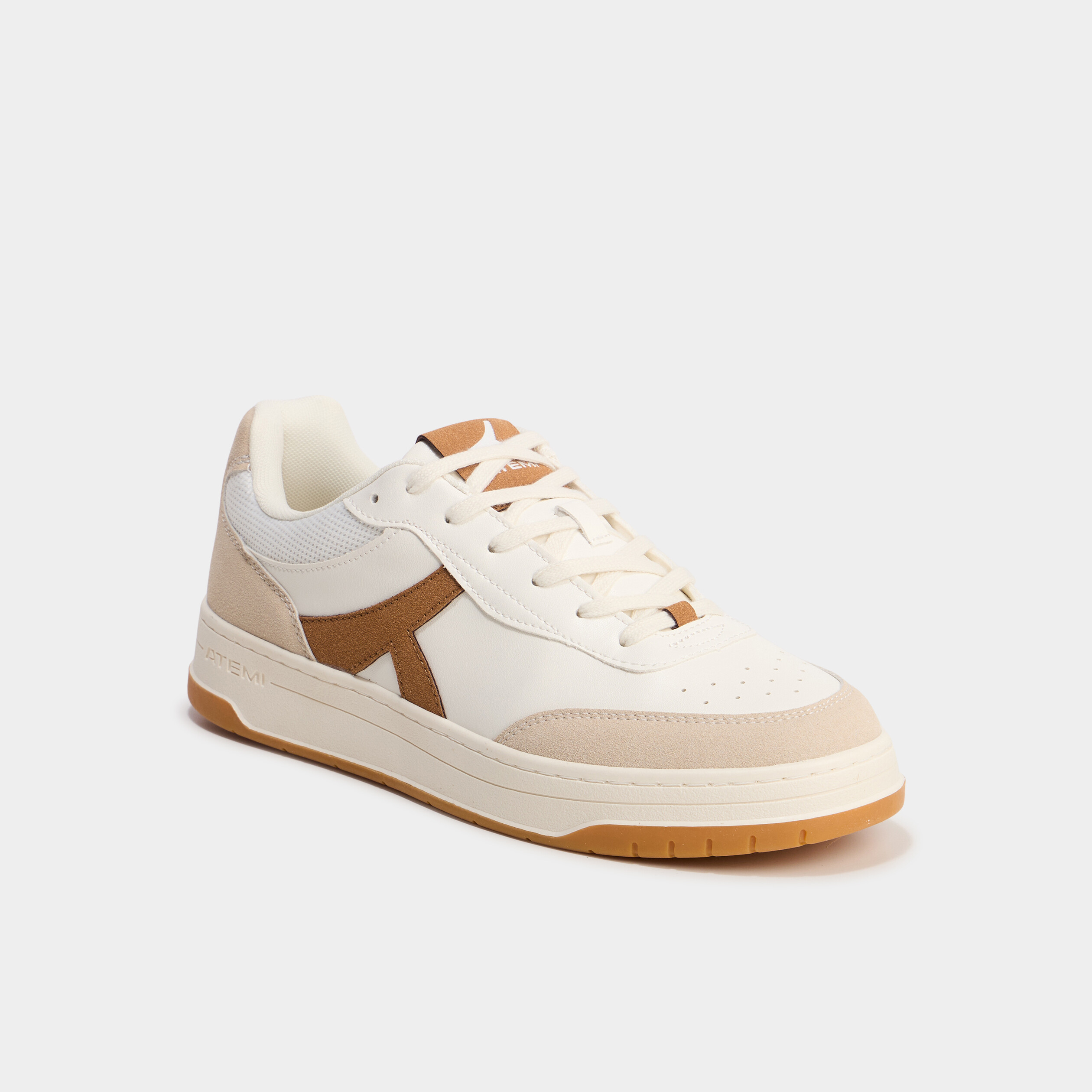 Tennis basses &agrave; lacets semelle plate marron clair homme
