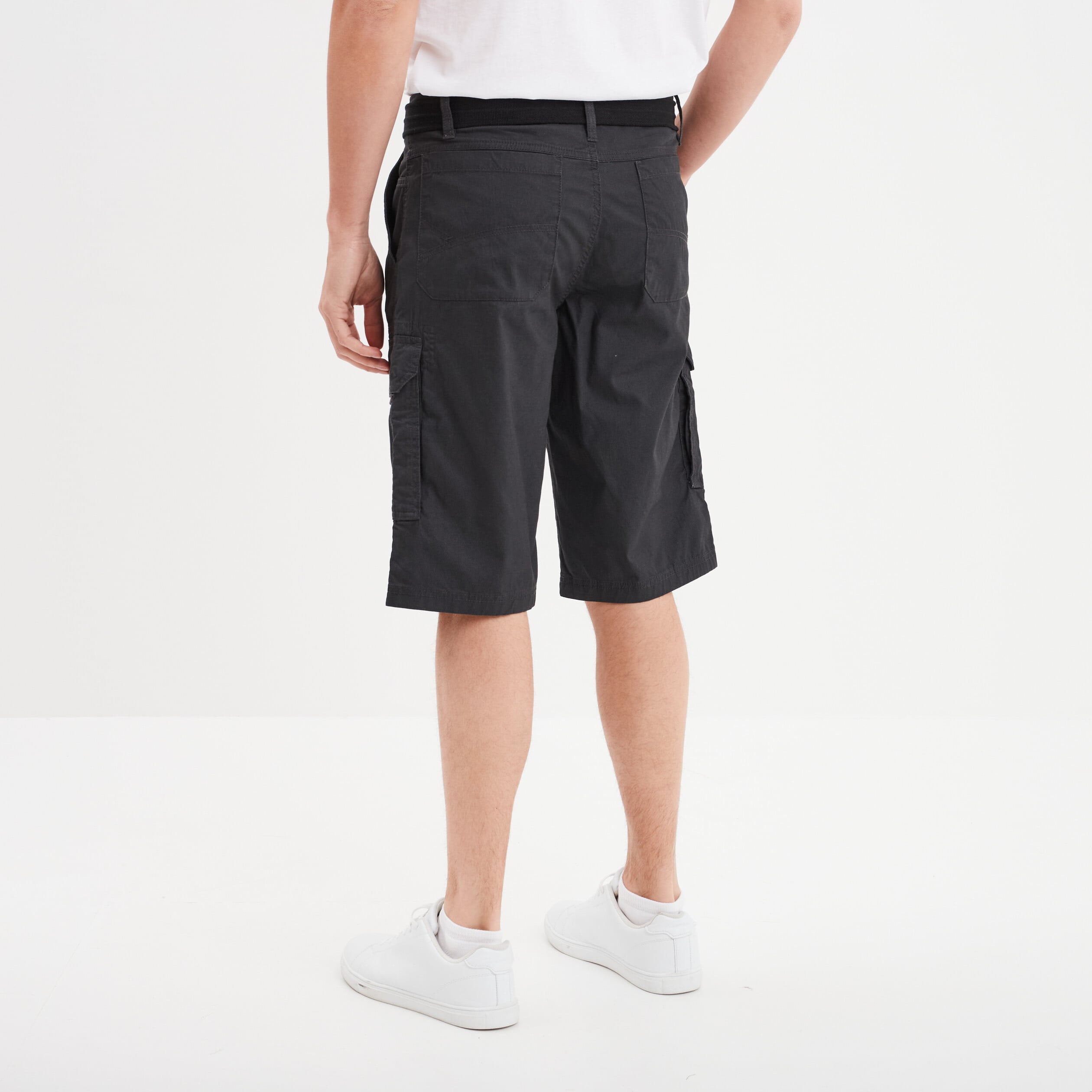 Bermuda cargo c&ocirc;tel&eacute; coton ceintur&eacute; gris fonc&eacute; homme