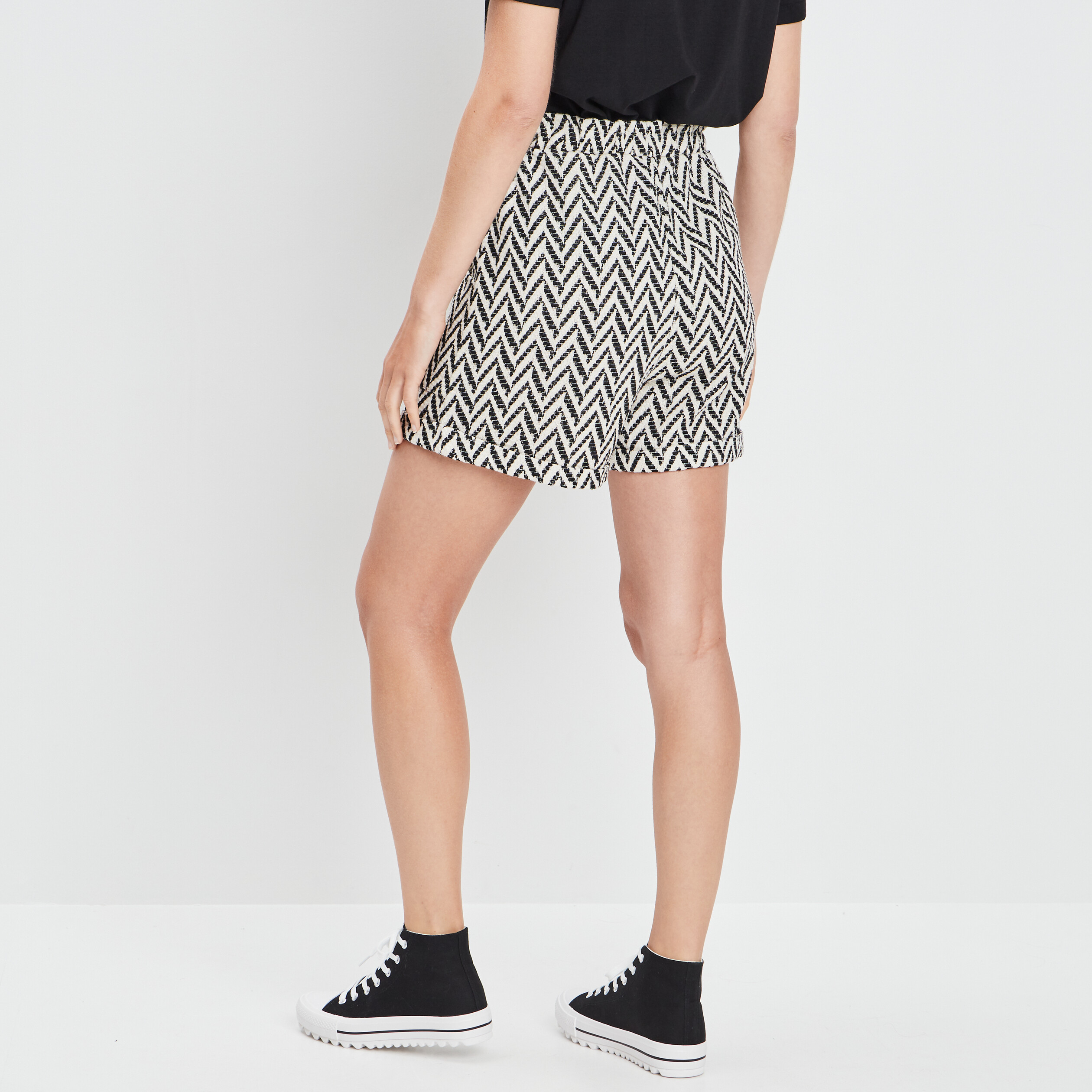 short droit taille elastiquee ecru femme Short droit taille élastiquée ecru femme