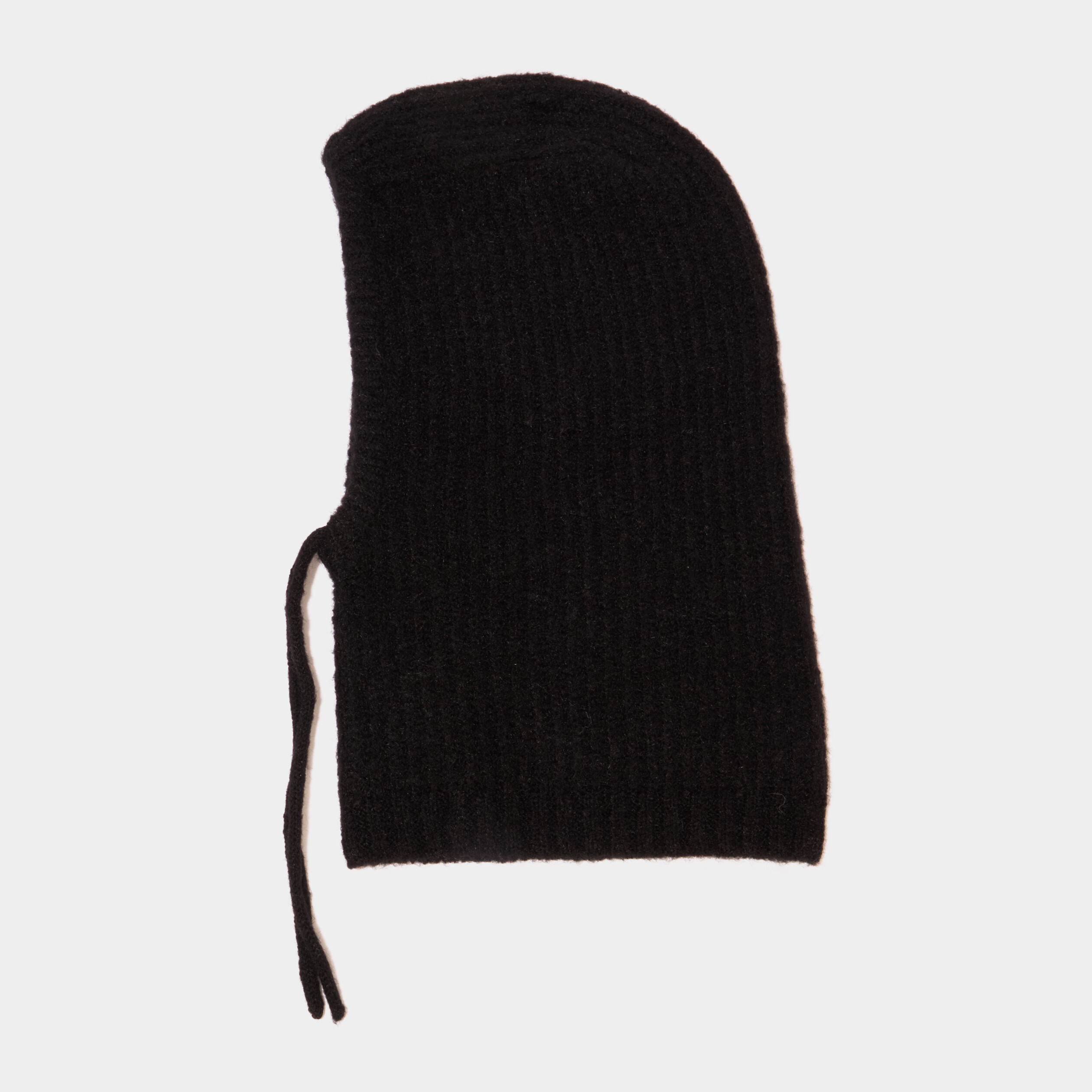 Cagoule tricot&eacute;e noir femme