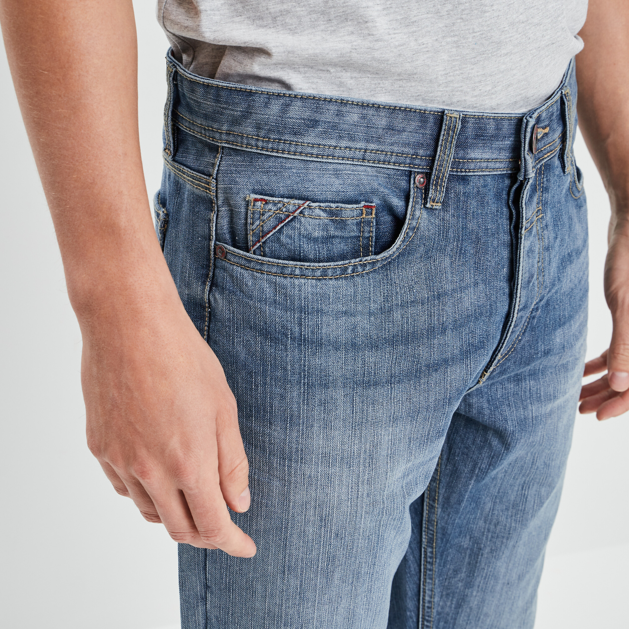 jeans regular 5 poches denim bleach homme Jeans regular 5 poches denim bleach homme