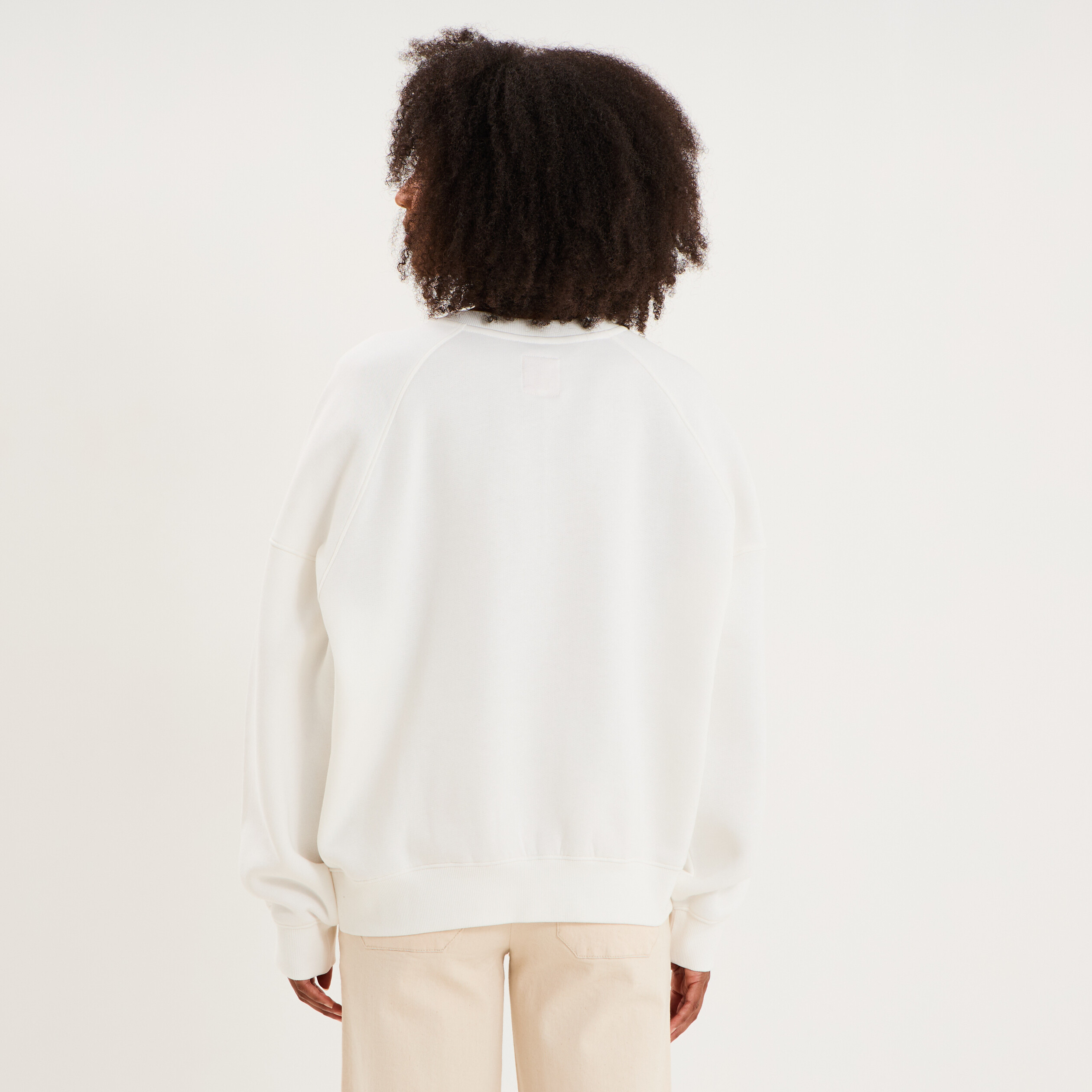 Sweat col rond oversize manches longues blanc femme