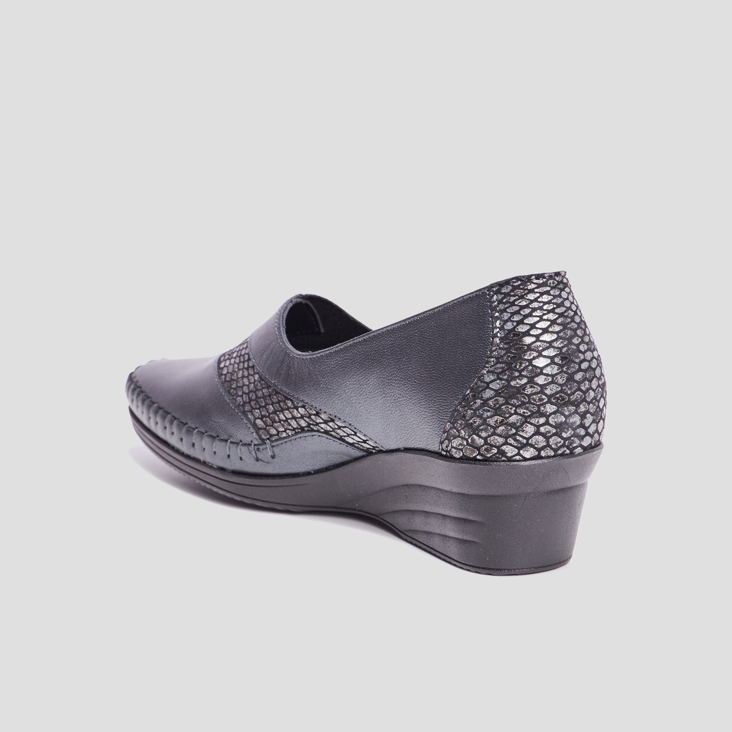 Mocassins compens&eacute;s gris fonc&eacute; femme
