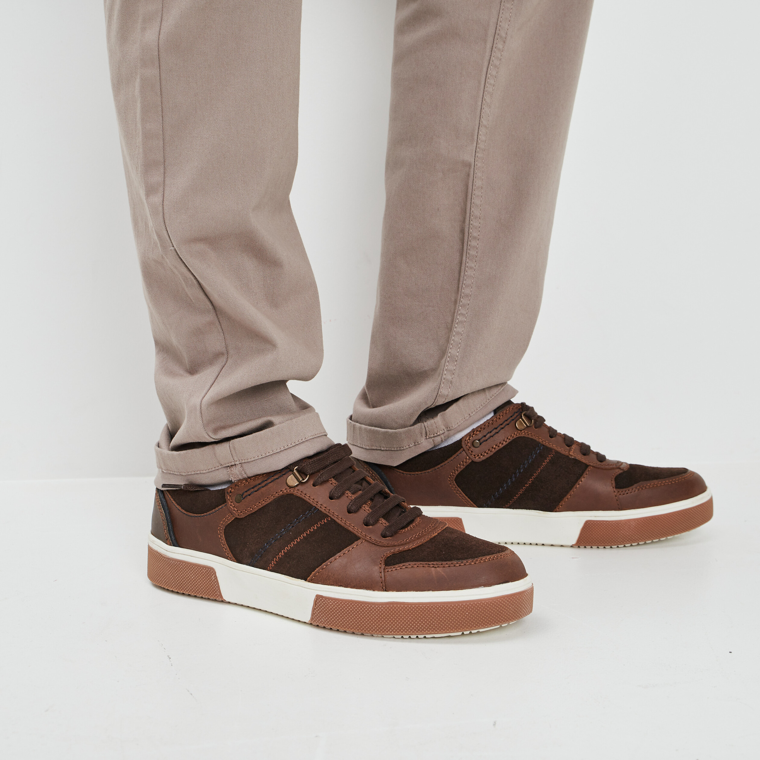 Tennis lacets en cuir Creeks marron homme