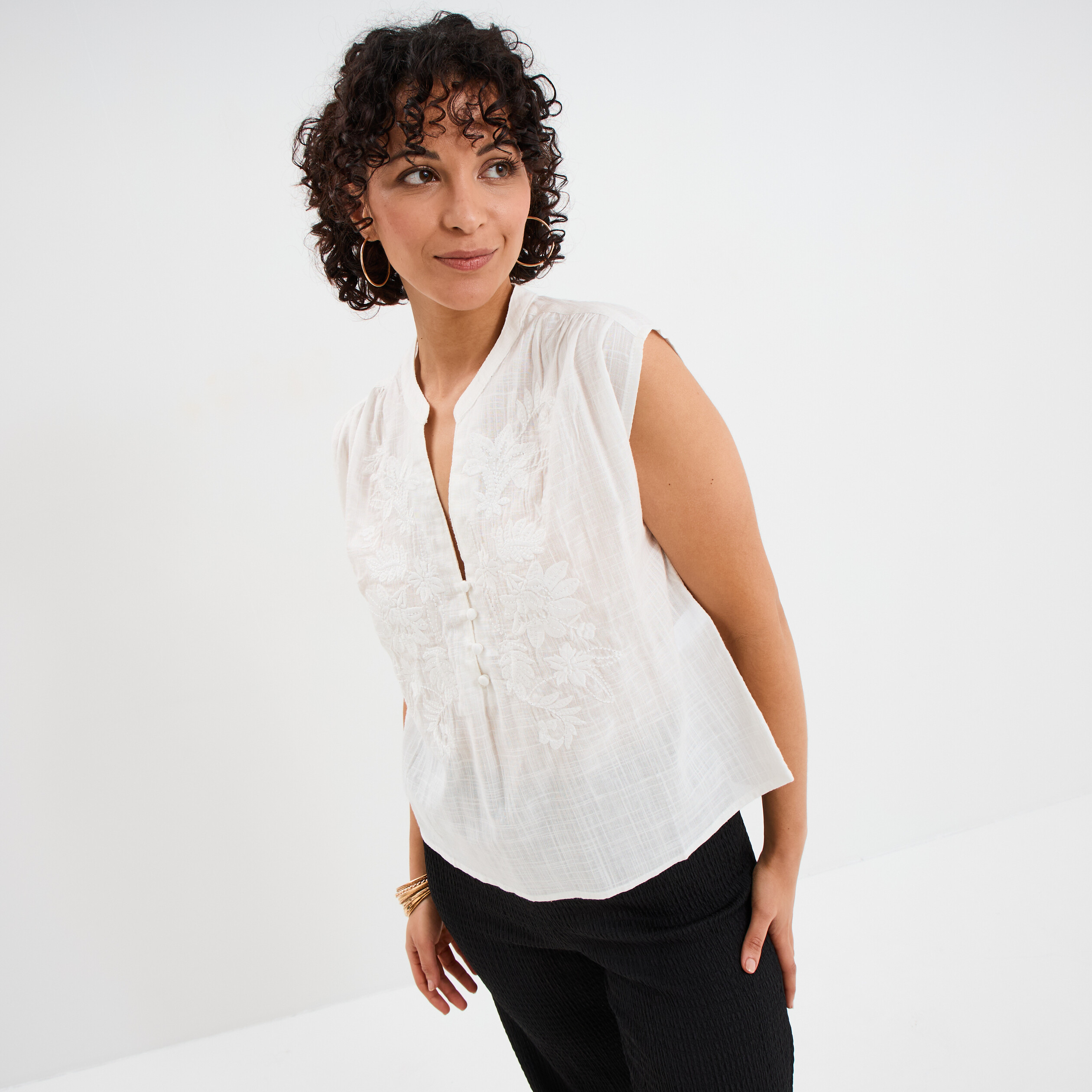 blouse col tunisien sans manches coton blanc femme Blouse col tunisien sans manches coton blanc femme
