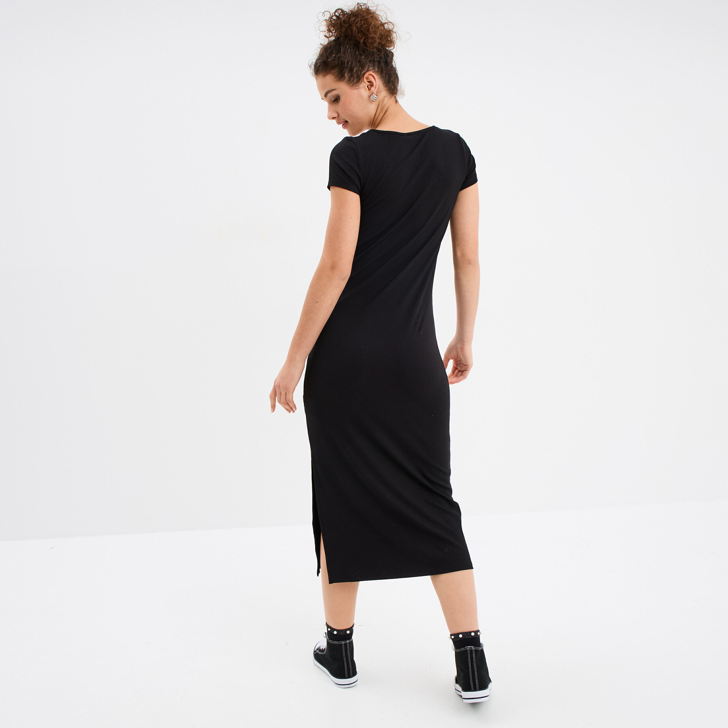 robe longue droite cotelee liberto noir femme Robe longue droite côtelée Liberto noir femme