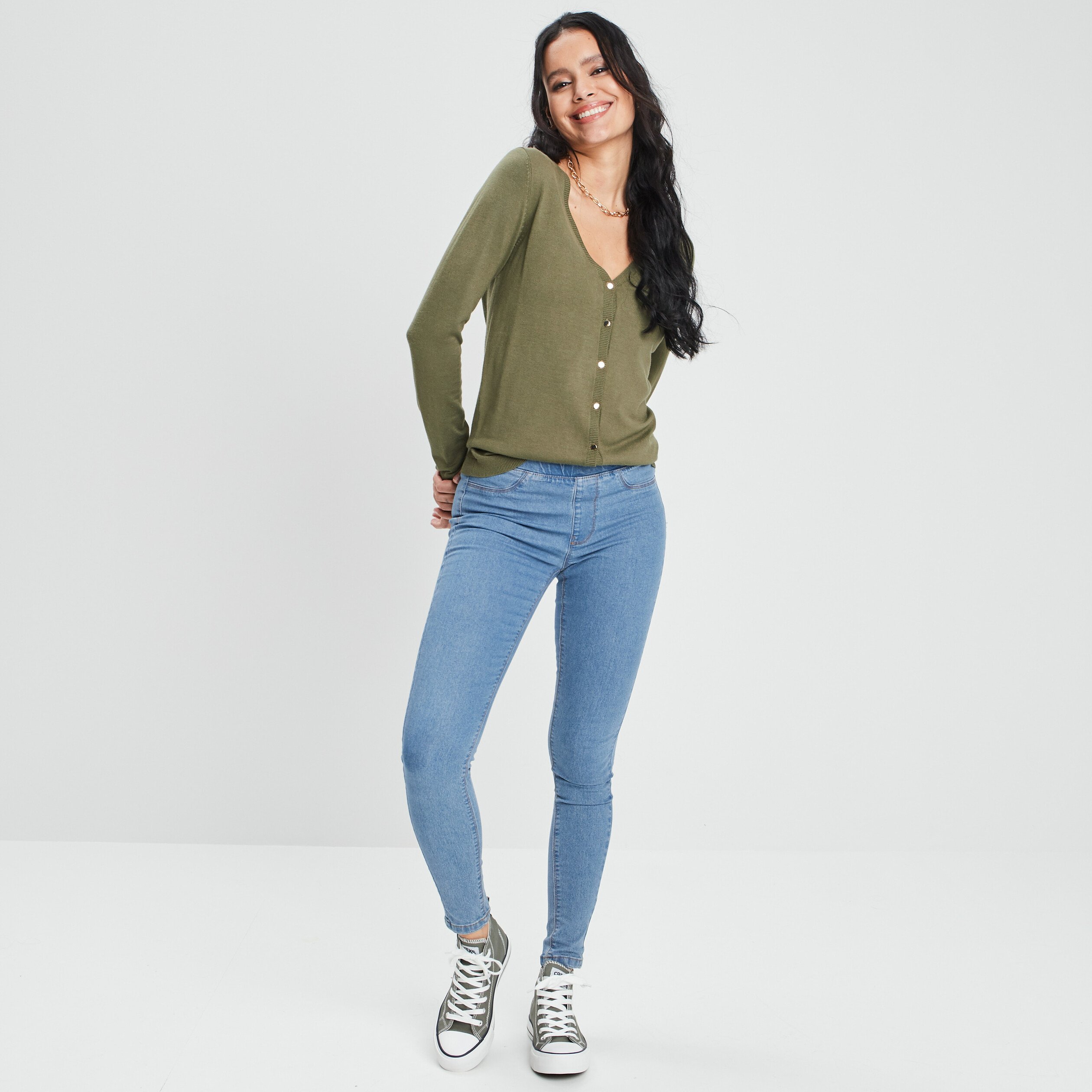 gilet boutonne avec col en v vert kaki femme Gilet boutonné avec col en V vert kaki femme