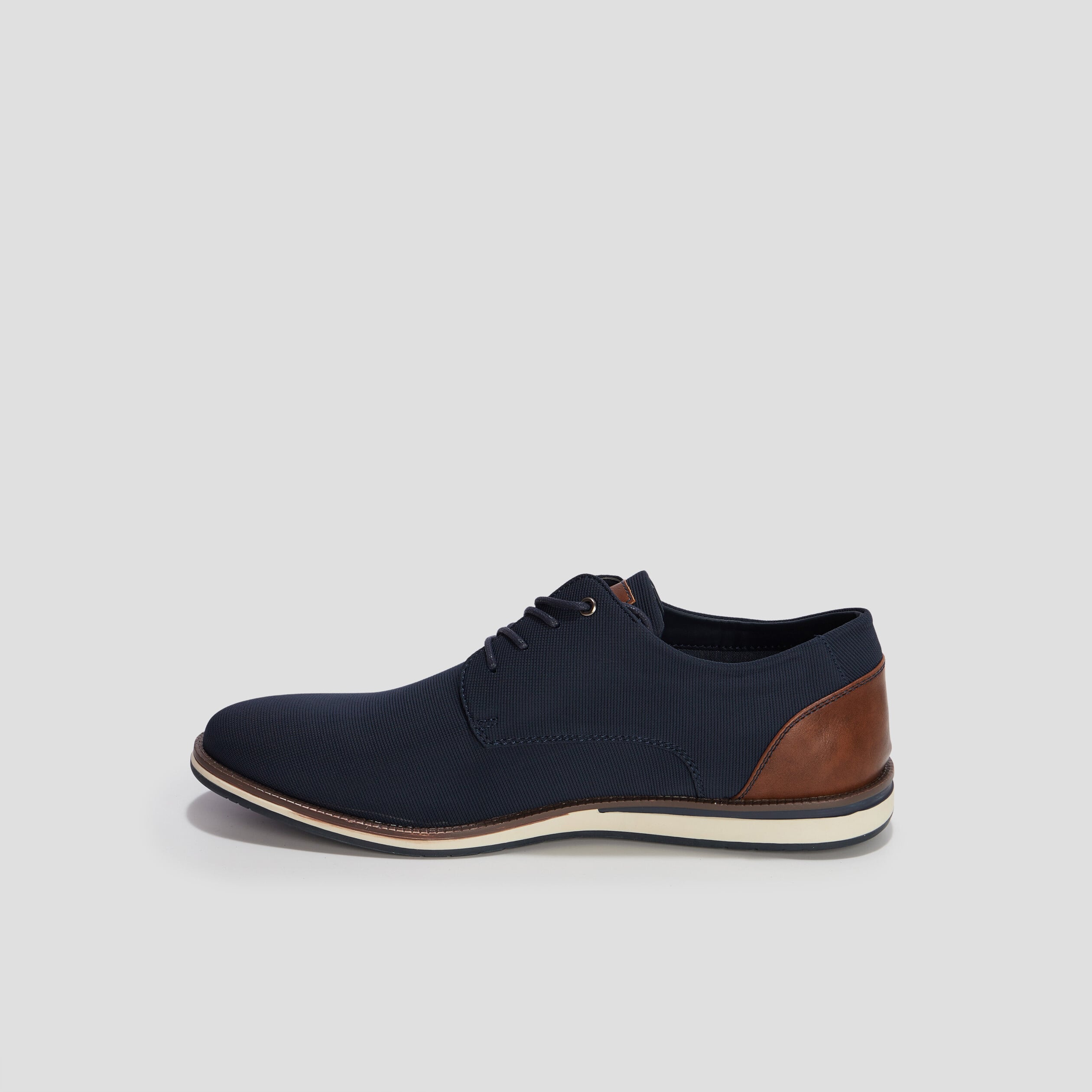 Derbies plates &agrave; lacets bleu marine homme