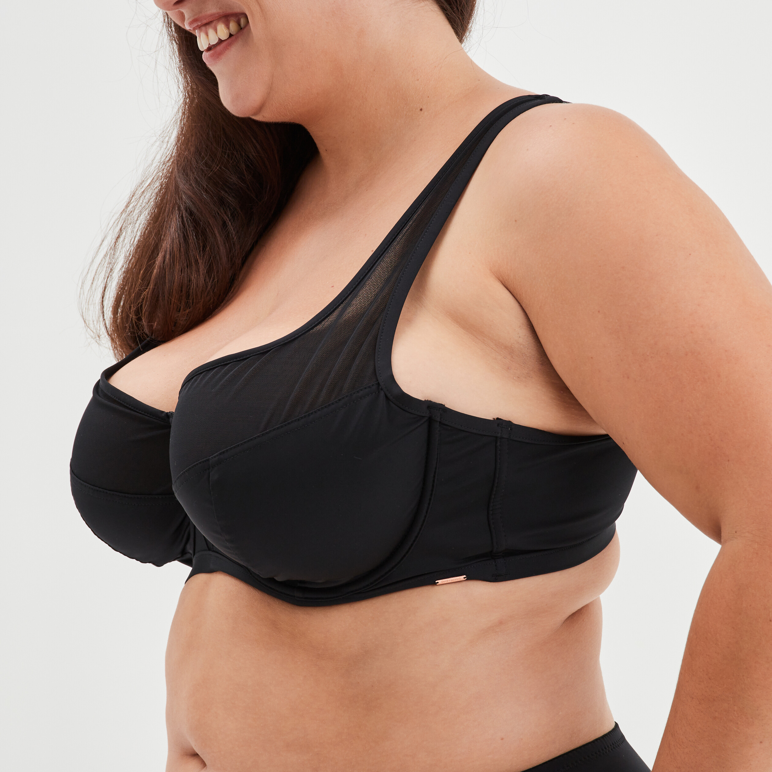 soutien gorge corbeille microfibre izold noir femmegt Soutien-gorge corbeille microfibre Izold noir femme grande taille